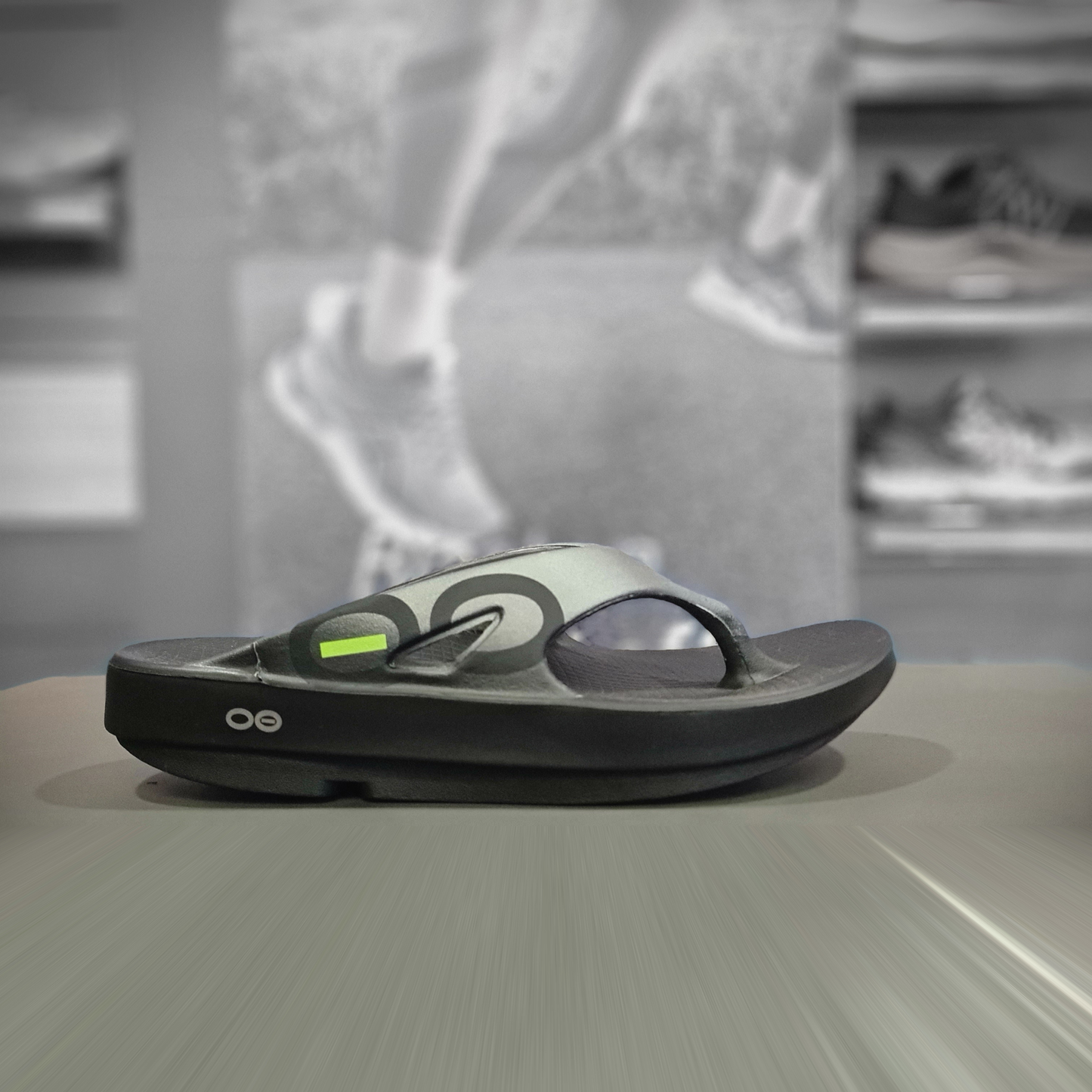 Oofos Ooriginal Sport Thong Unisex - Durban Runner M3/W5 / Black/Graphite