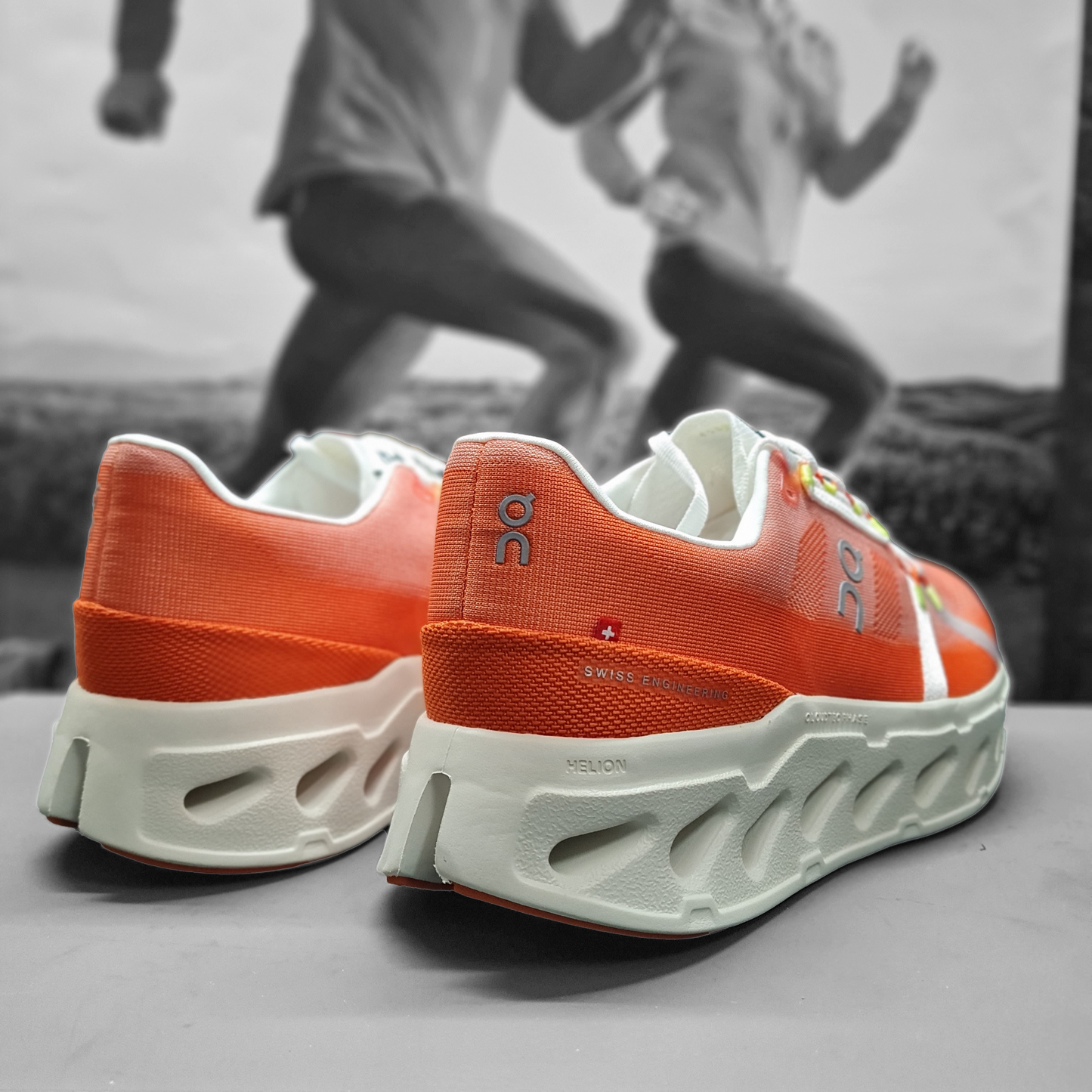 On Cloud Eclipse Womens - Durban Runner 4 / Black/Frost