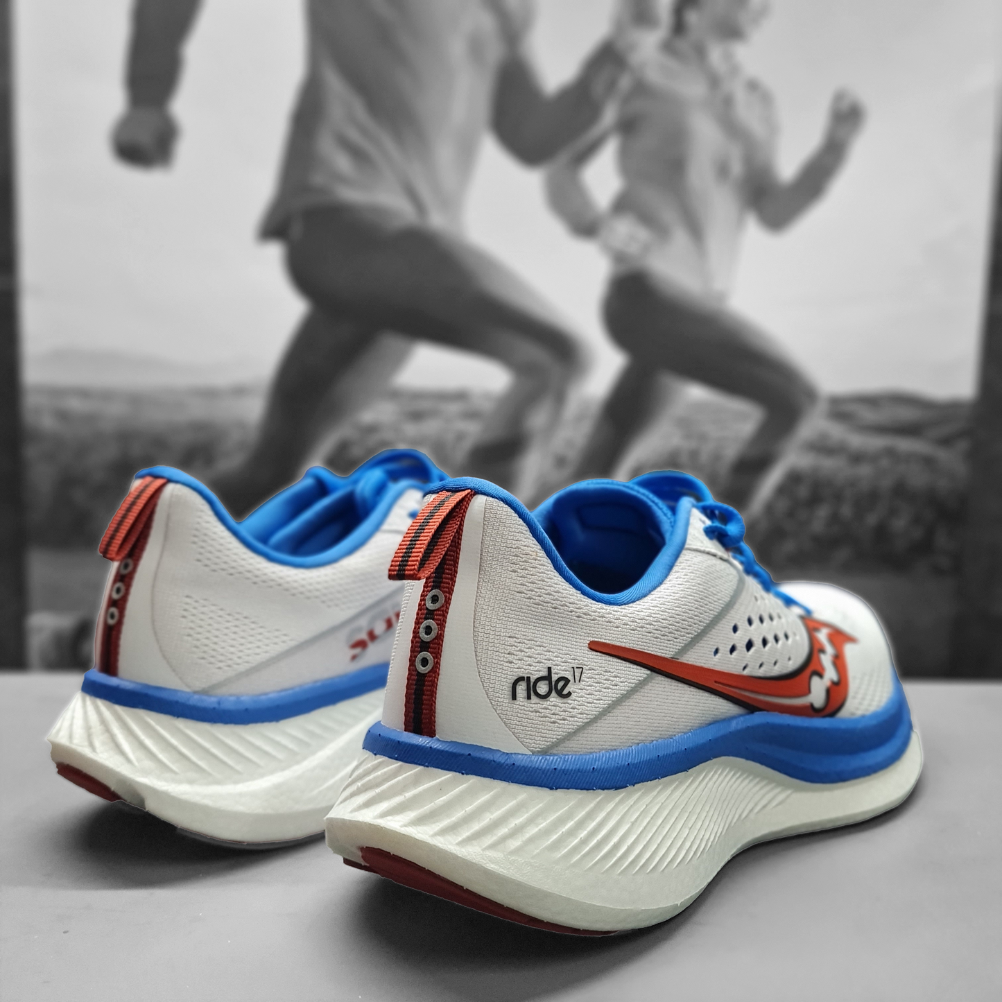 Saucony Ride 17 Mens - Durban Runner 7.5 / White/Cobalt