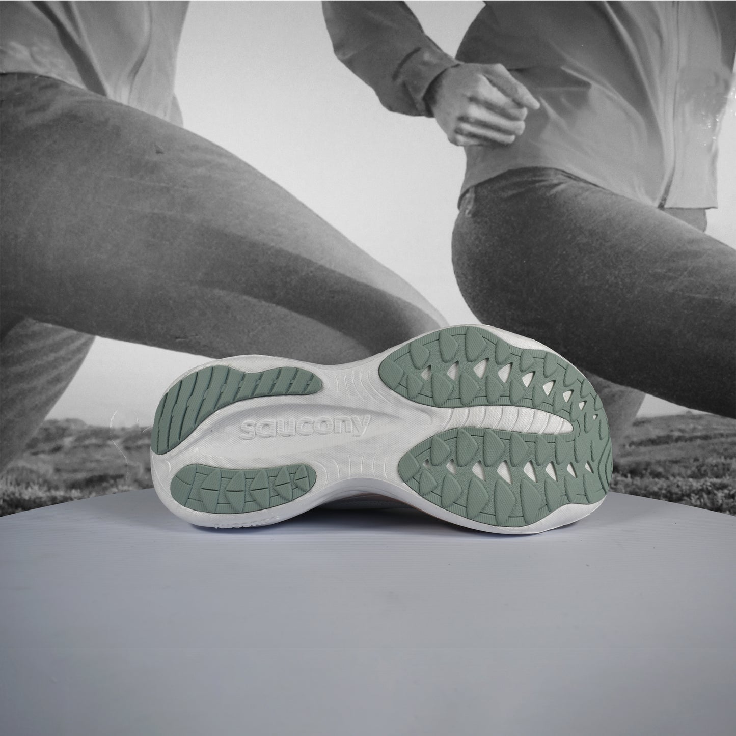 Saucony Ride 19 Womens Running Shoes - Durban Runner 4 / MIST/CAMEO