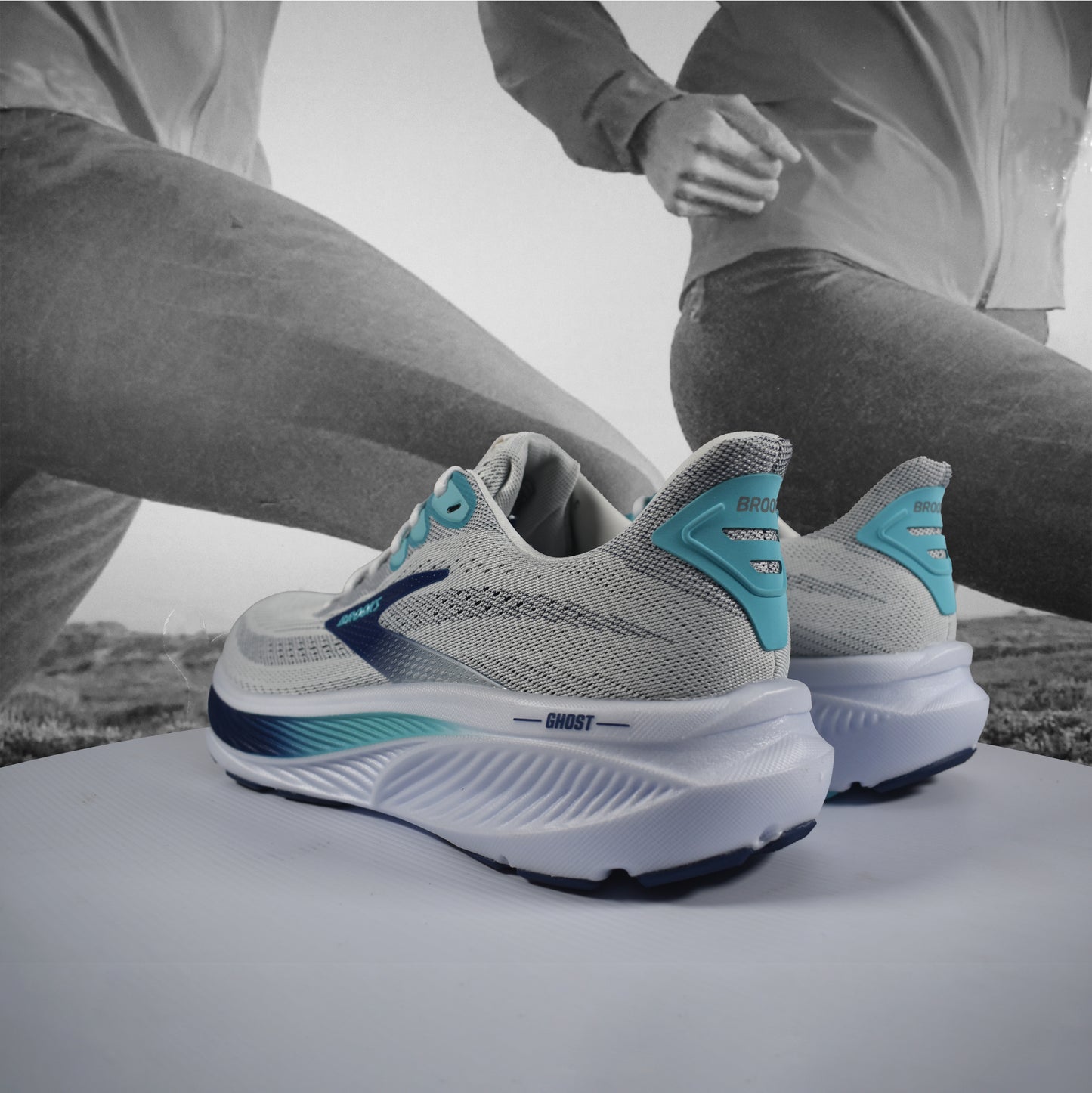 Brooks Ghost 17 Mens Running Shoes - Durban Runner 7 / White/Beacon Blue/Ipanema