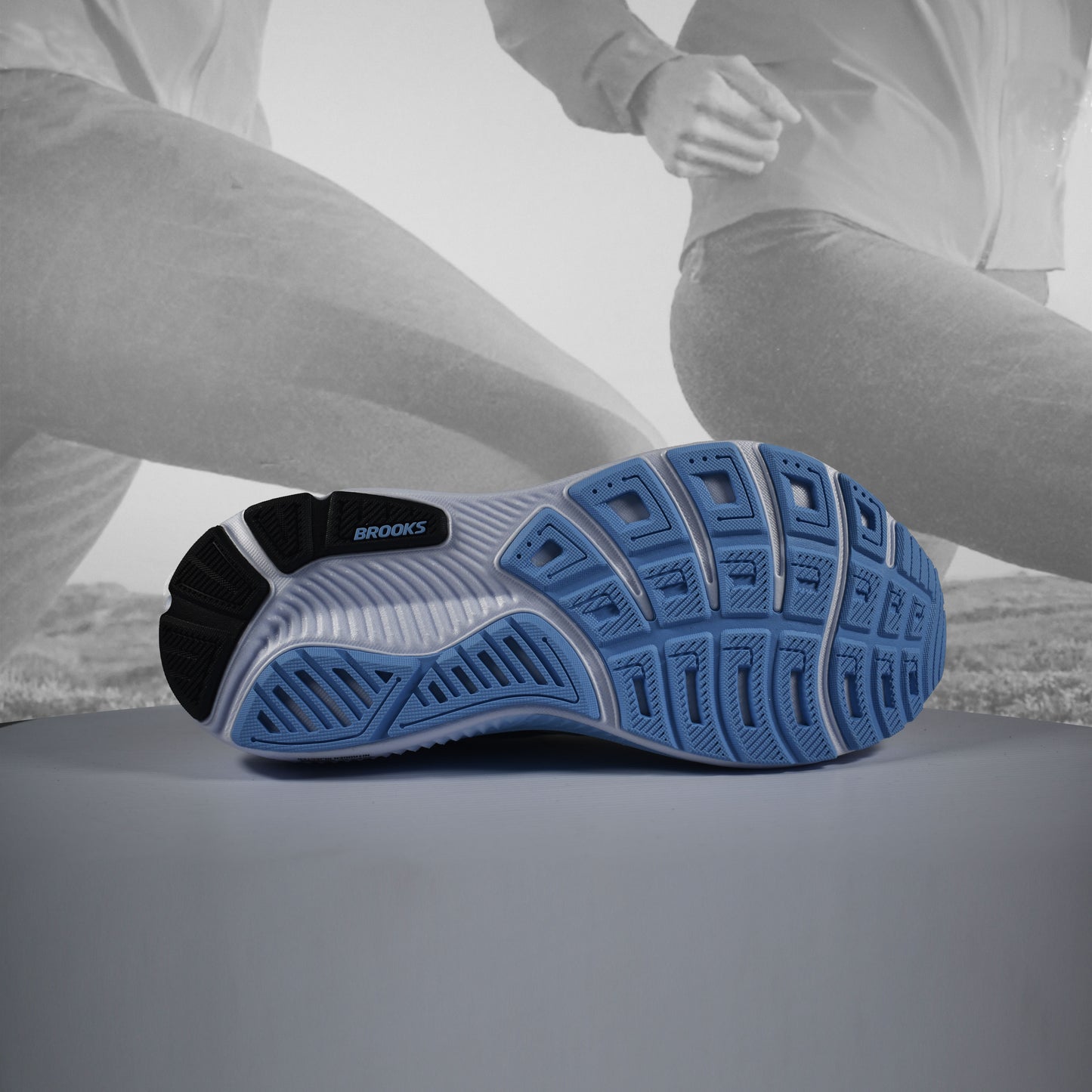 Brooks Ghost 18 Mens Neutral Running Shoes - Durban Runner UK7 / WHITE BLACK/OPENAIR