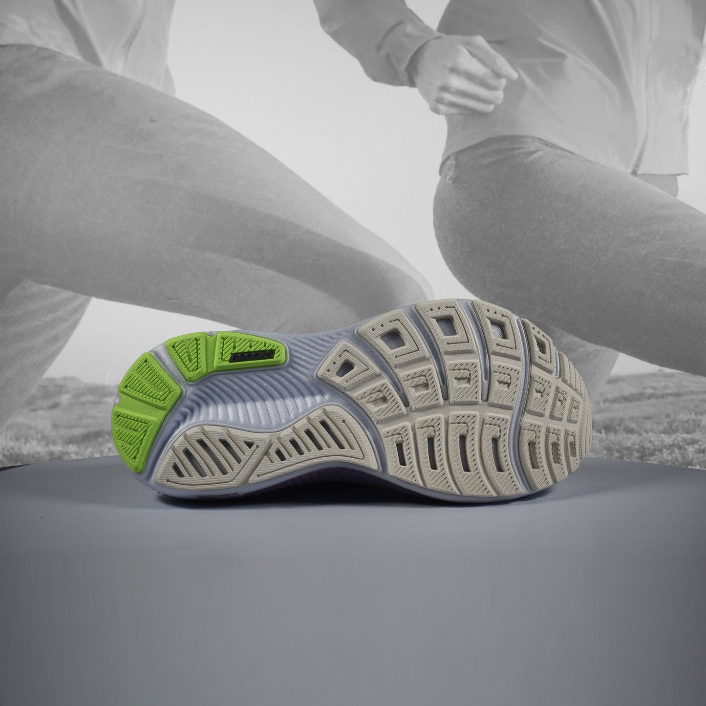 Brooks Ghost 18 Womens Neutral Running Shoes