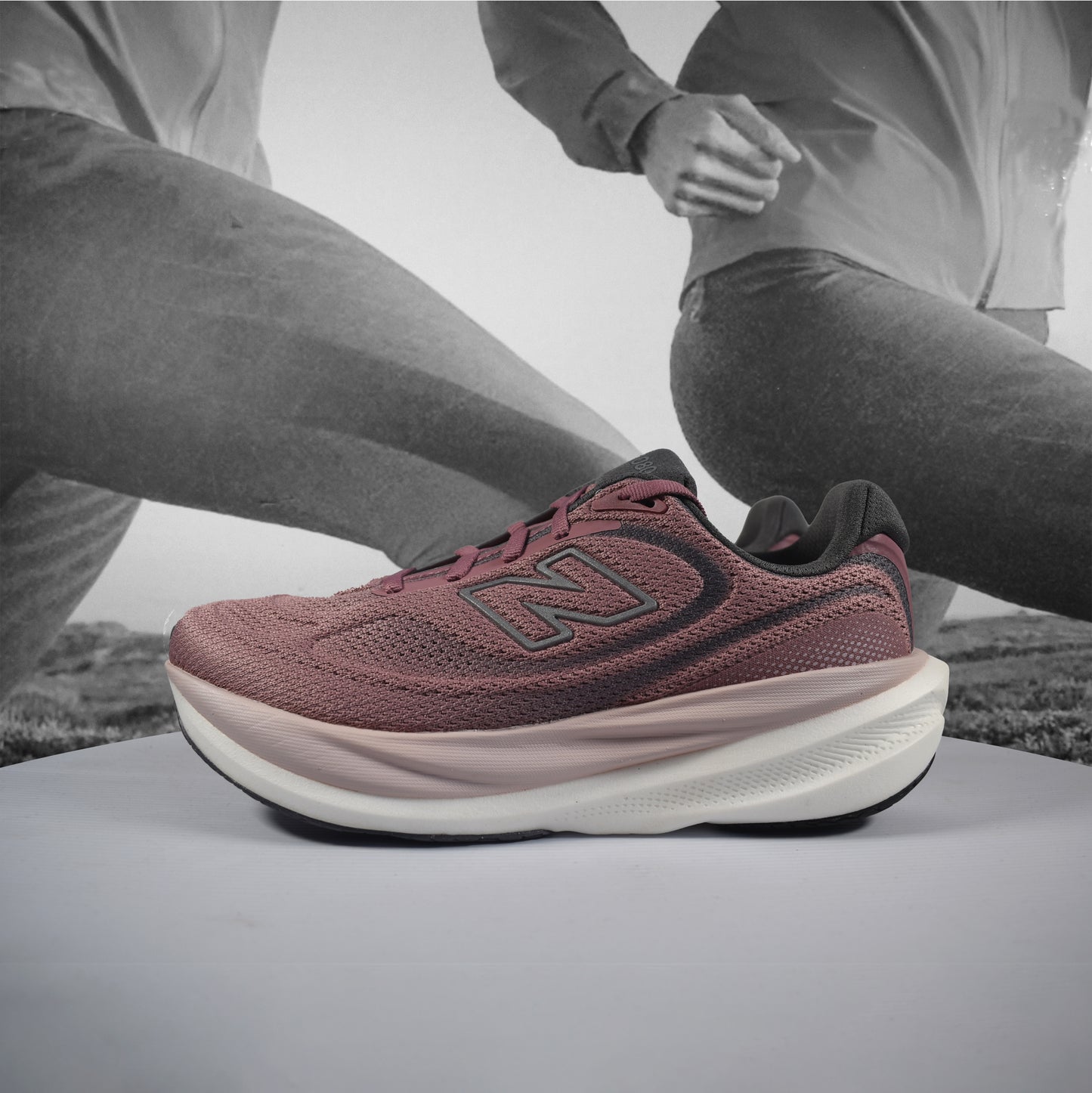 New Balance 1080 V15 B Womens Running Shoes (Normal Width)