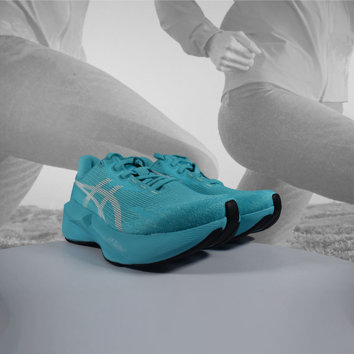 Asics Novablast 6 Women's Neutral Running Shoes – Energy Aqua/White