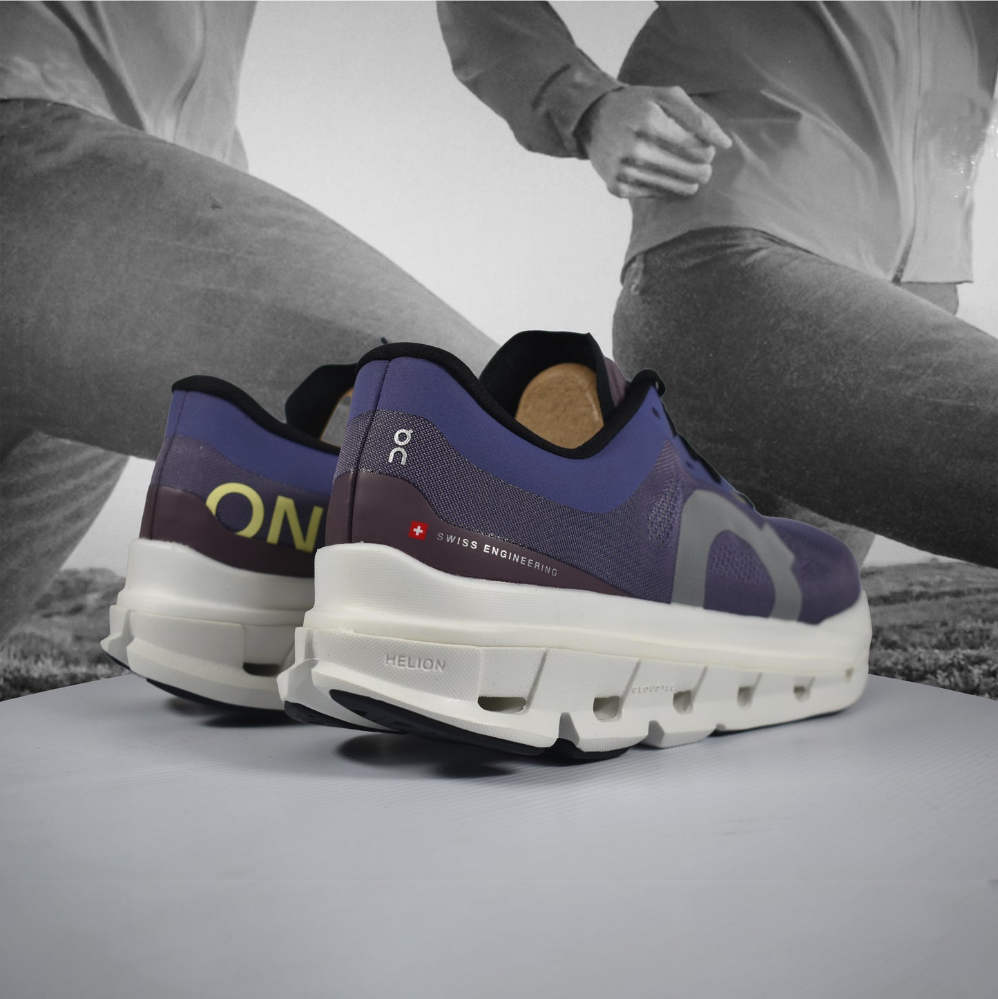 On Cloud Cloudflow 5 Womens Running Shoe - Durban Runner Juniper | Ice / 9.5