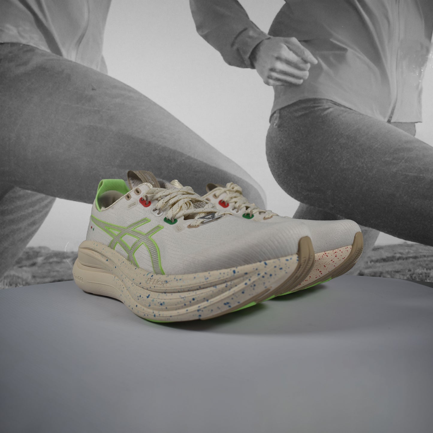 Asics GEL-NIMBUS 28 Womens Running Shoes - Durban Runner CREAM/ILLUMINATE GREEN / 5.5