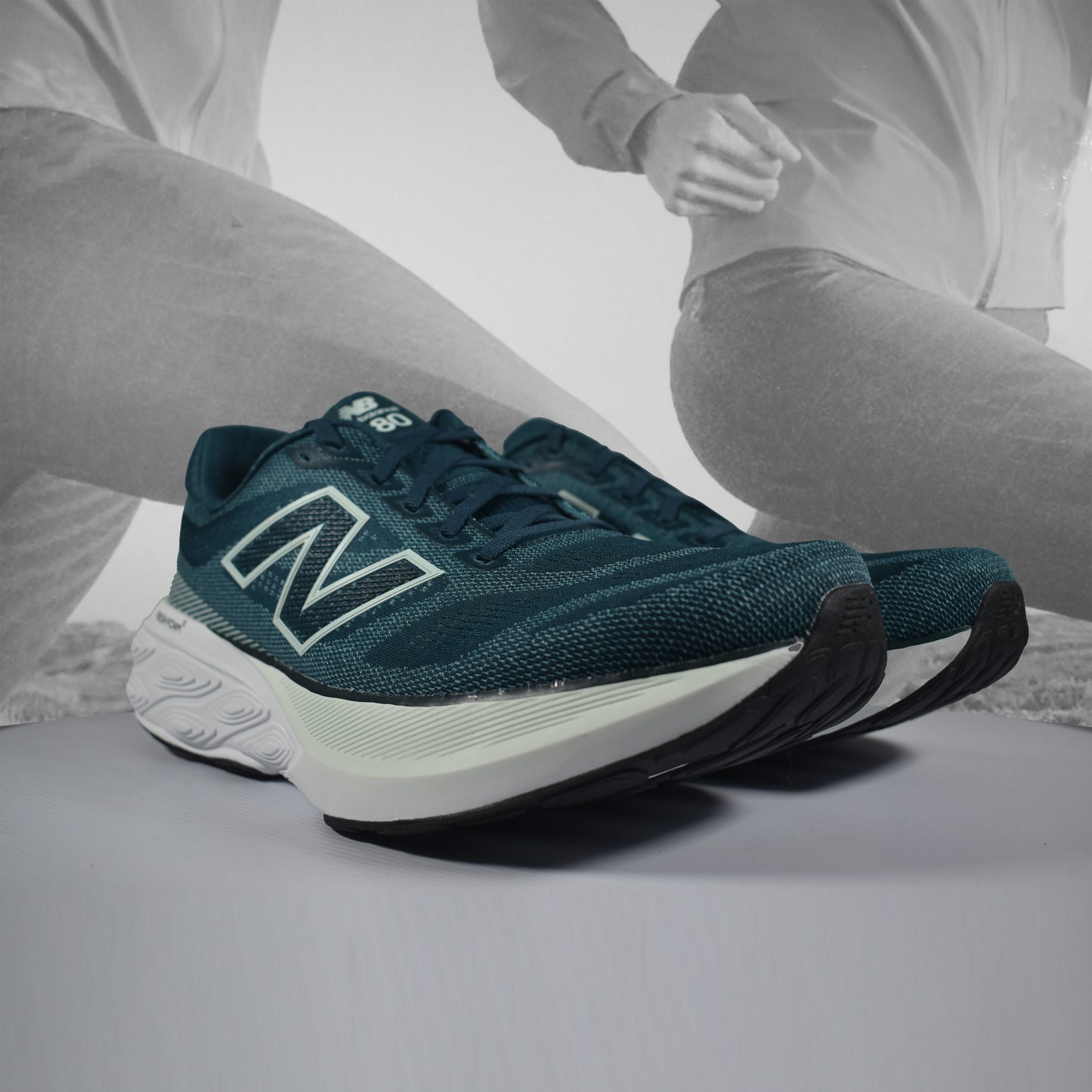 New Balance 880 V15 2E Mens Road Running (Wide Width) - Durban Runner 7.5 / Green