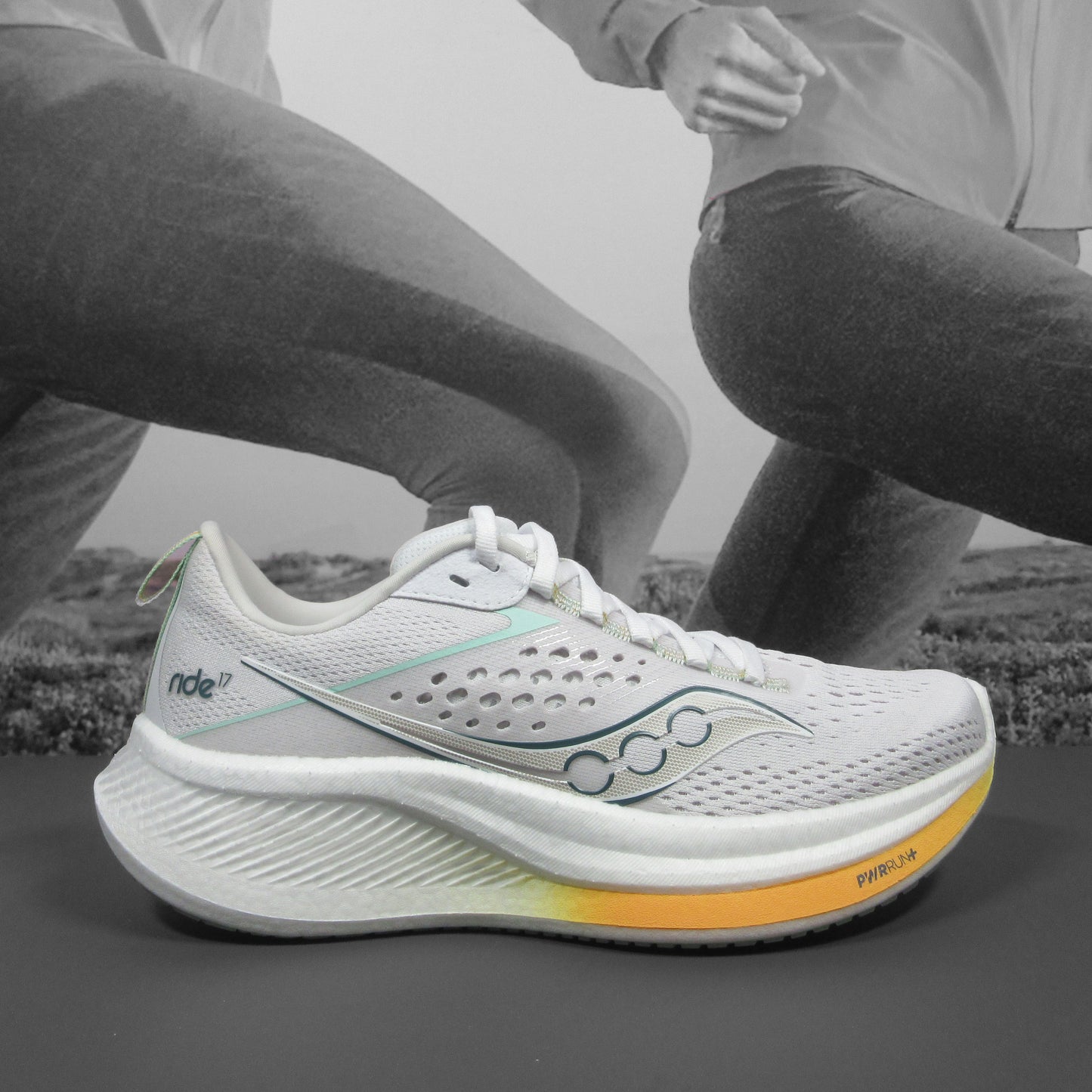 Saucony Ride 17 Womens - Durban Runner 5 / Wh/Peel