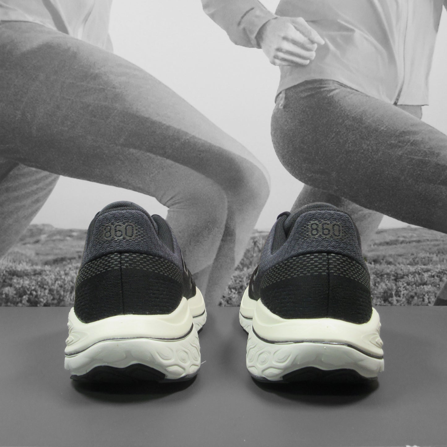 New Balance M880 V14 (D) Mens - Durban Runner 8.0 / Black White