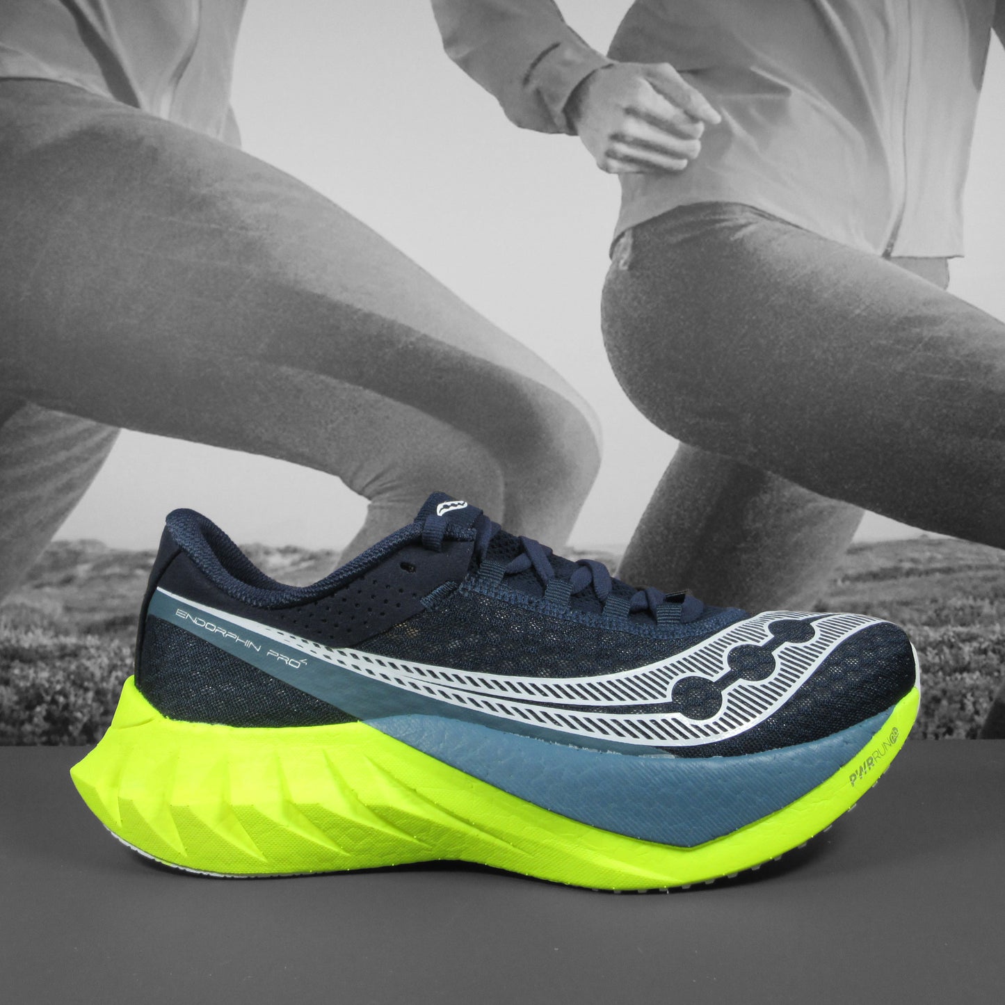 Saucony Endorphin Pro 4 Mens - Durban Runner 7 / Navy/Citron