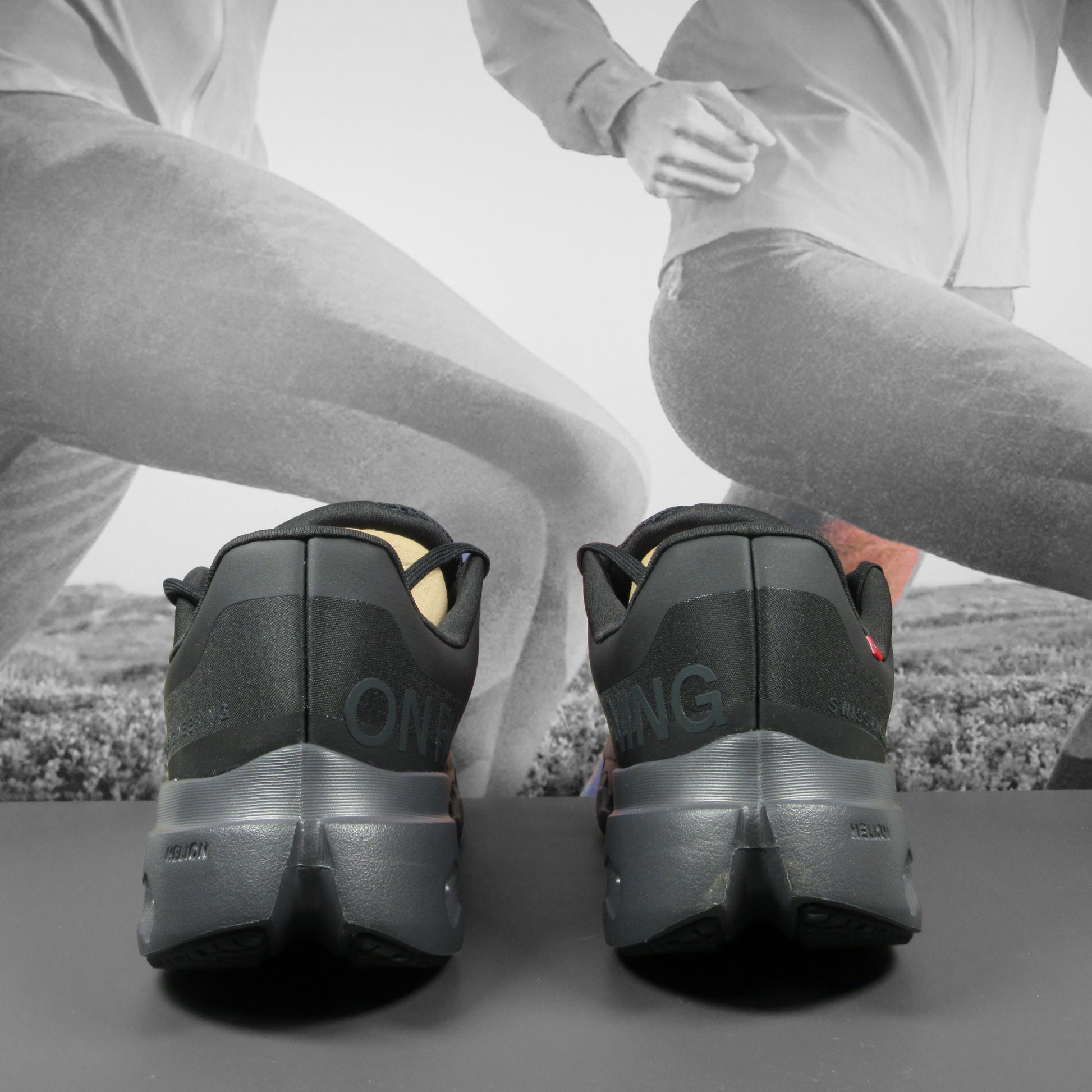 On Cloud Surfer Next Men - Durban Runner 7.5 / black/eclipse