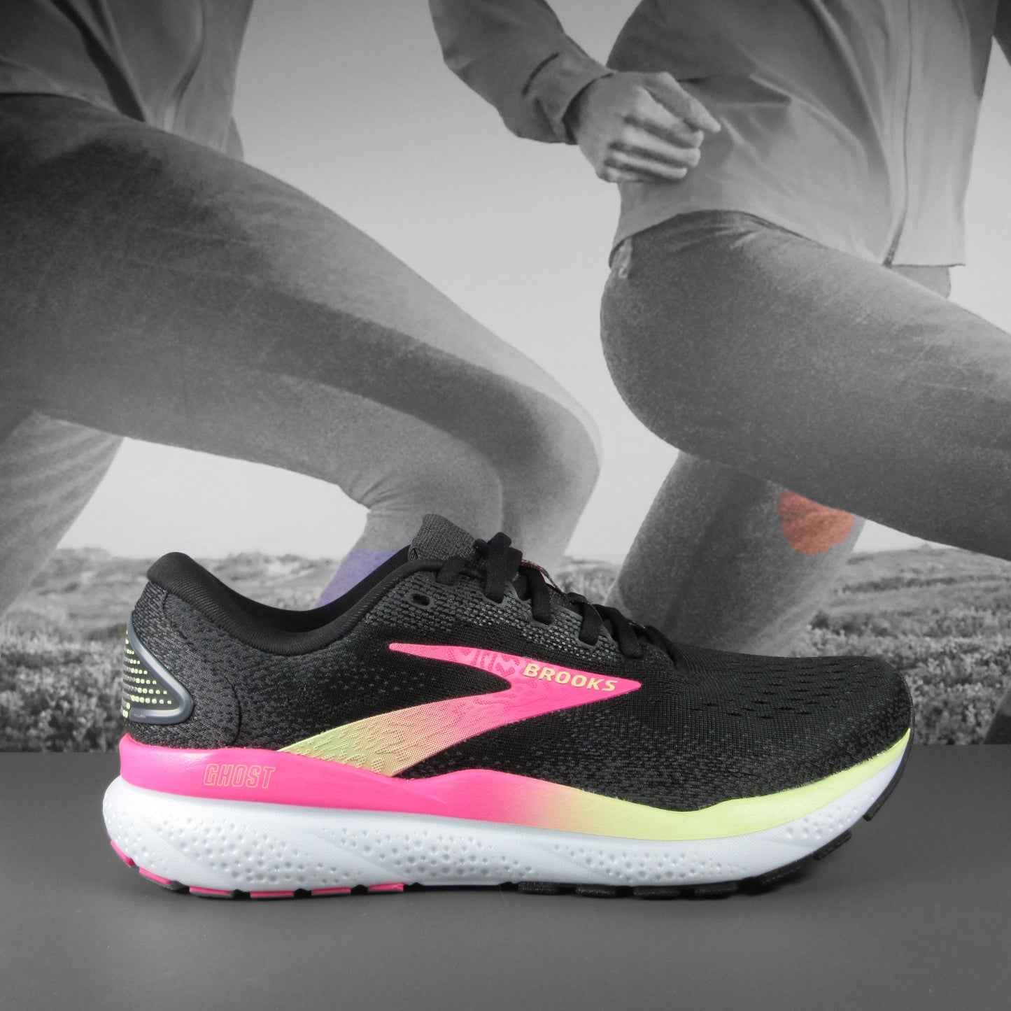 Brooks Ghost 16 Wide Womens - Durban Runner 5 / Black/Pink/Yellow