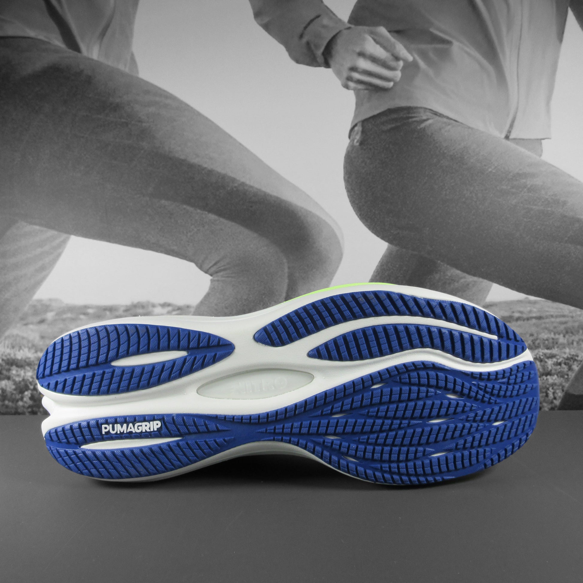 Puma Velocity Nitro 3 Mens - Durban Runner 7.5 / FIZZY APPLE