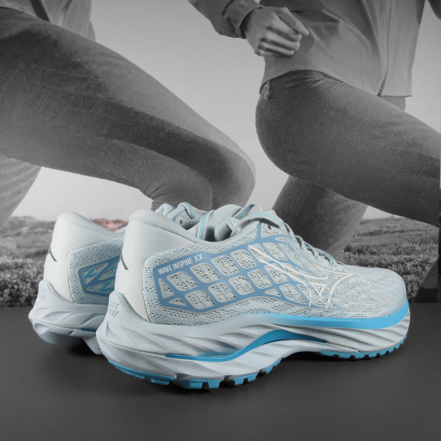 Mizuno Wave Rider 28 Womens - Durban Runner 4.5 / sky blue