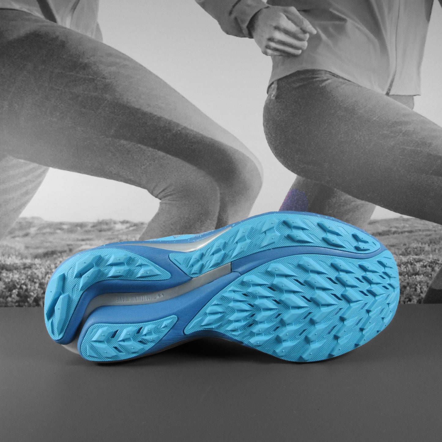 Mizuno Wave Rider TT2 Womens - Durban Runner 4.5 / sky blue/navy/white
