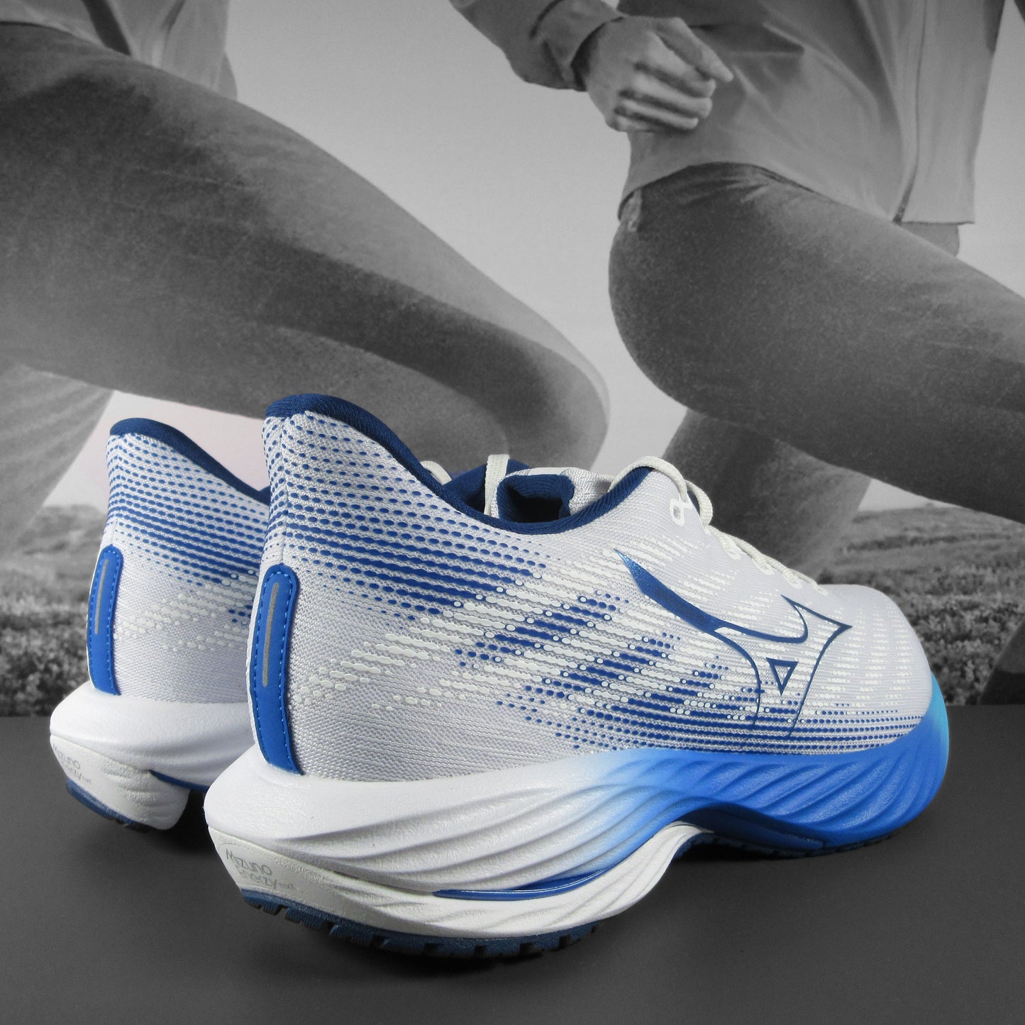 Mizuno Wave Rider 28 Mens - Durban Runner 7.5 / sky blue/navy