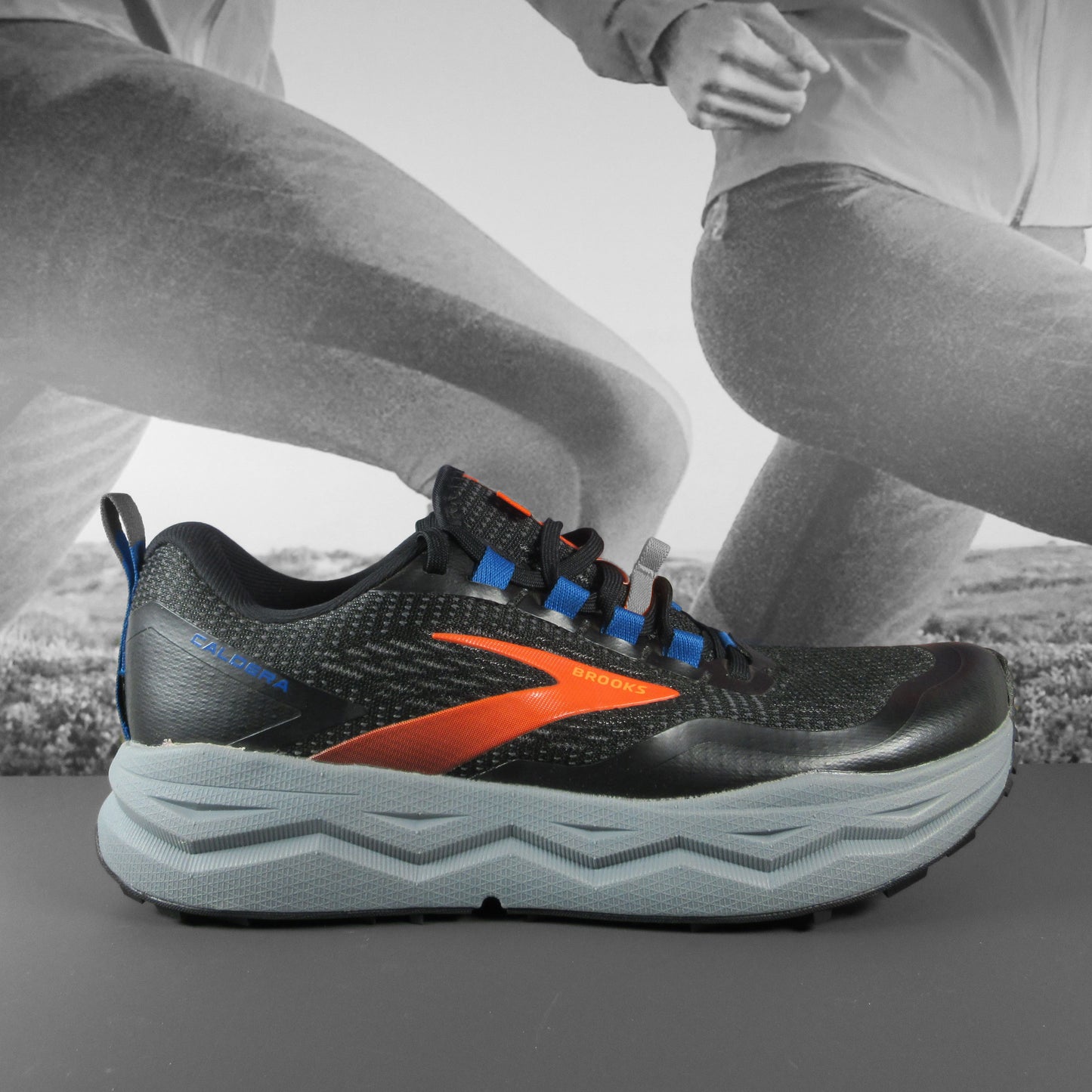Brooks Caldera 5 Mens - Durban Runner 6.5 / Black/Orange