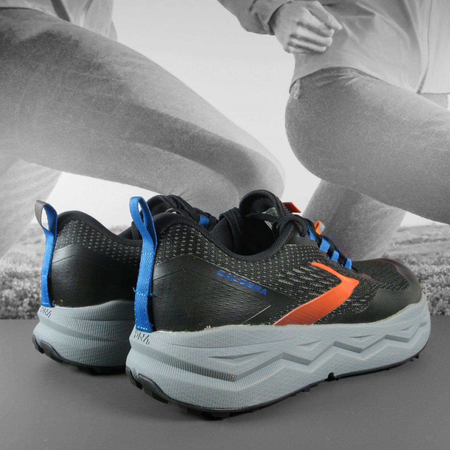 Brooks Caldera 5 Mens - Durban Runner 6.5 / Black/Orange