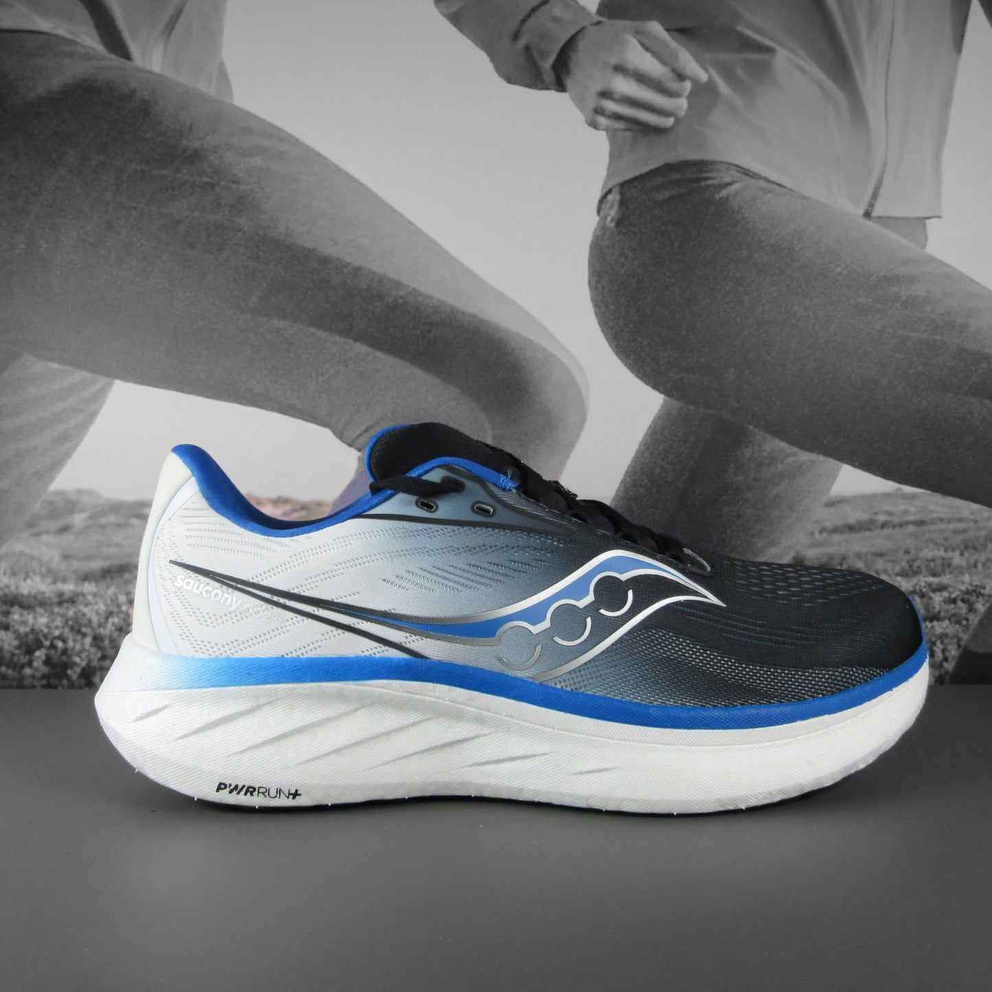 Saucony Ride 18 Mens Running Shoe - Durban Runner 7.5 / blk/skyd