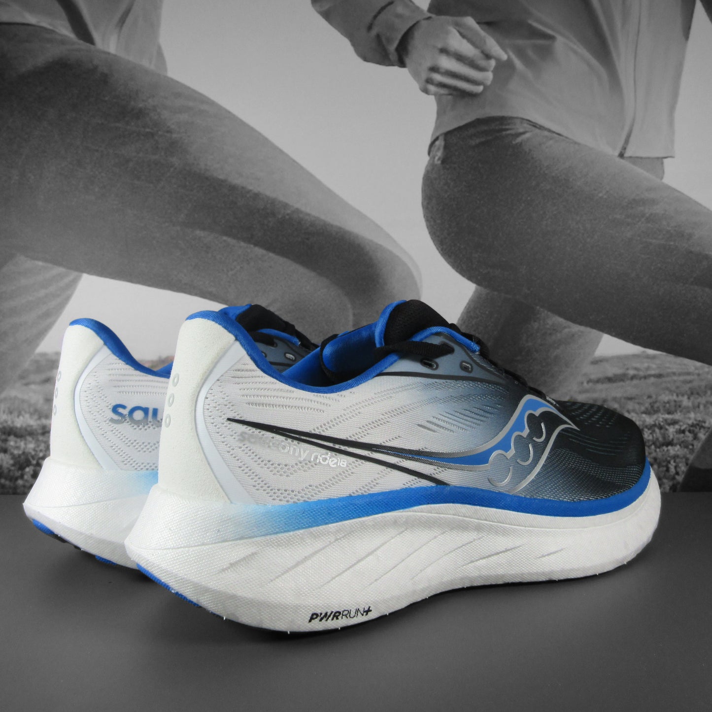 Saucony Ride 18 Mens Running Shoe - Durban Runner 7.5 / blk/skyd