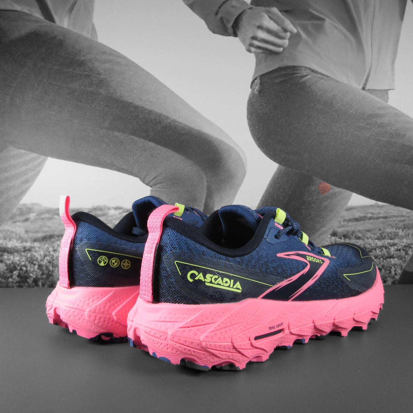 Brooks Cascadia 18 Womens - Durban Runner 5 / grey blue/piink