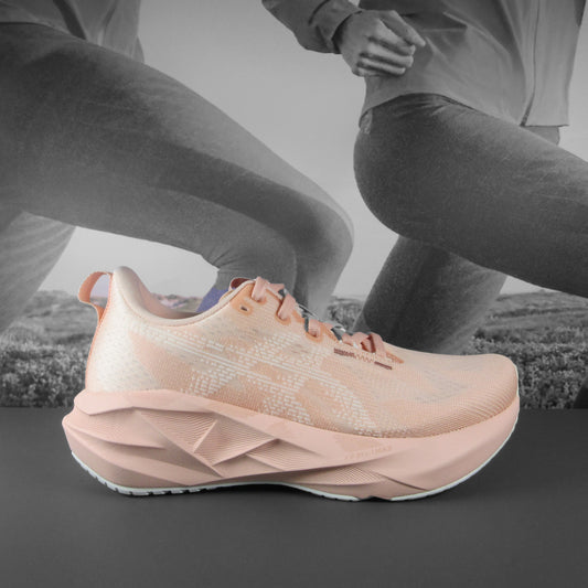 Asics Novablast 5 Womens - Durban Runner 4 / breeze/white