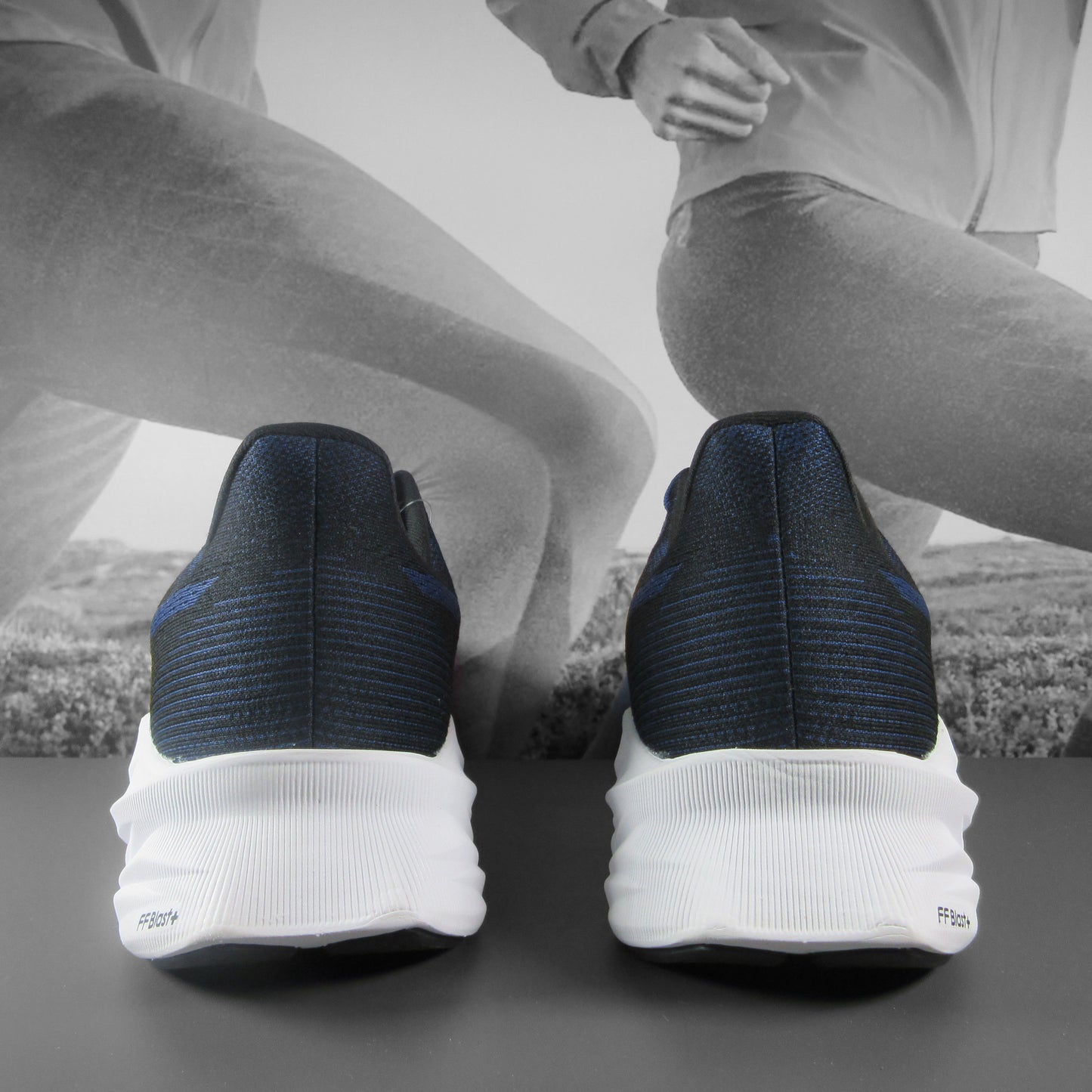 Asics Dynablast 5 Mens - Durban Runner 7.5 / indigo blue/black