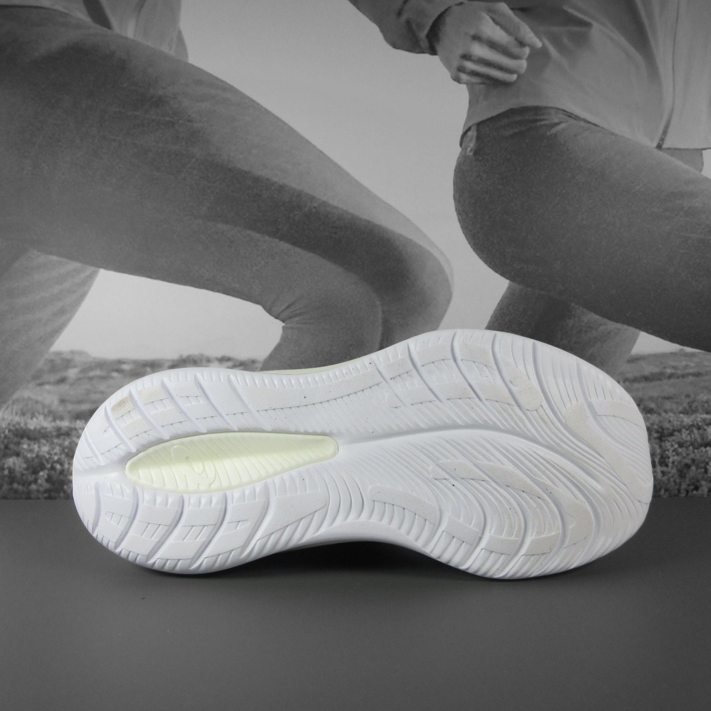Gel-Cumulus 26 Womens - Durban Runner 4 / dusty mauve/faded orange