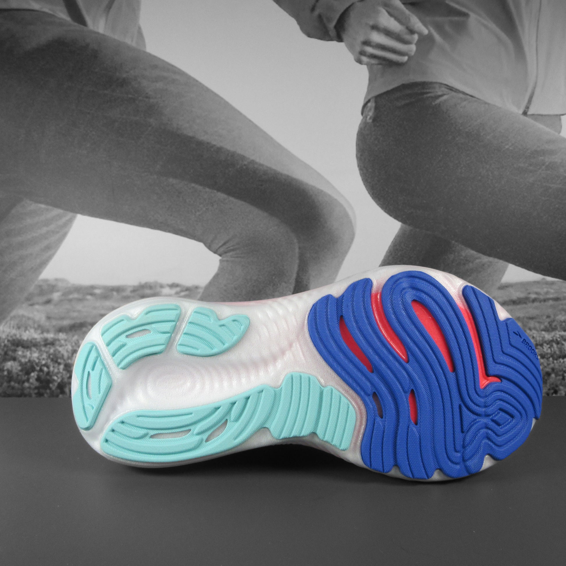 Brooks Glycerin 22 Womens - Durban Runner 4 / white/limpet shell/amporo