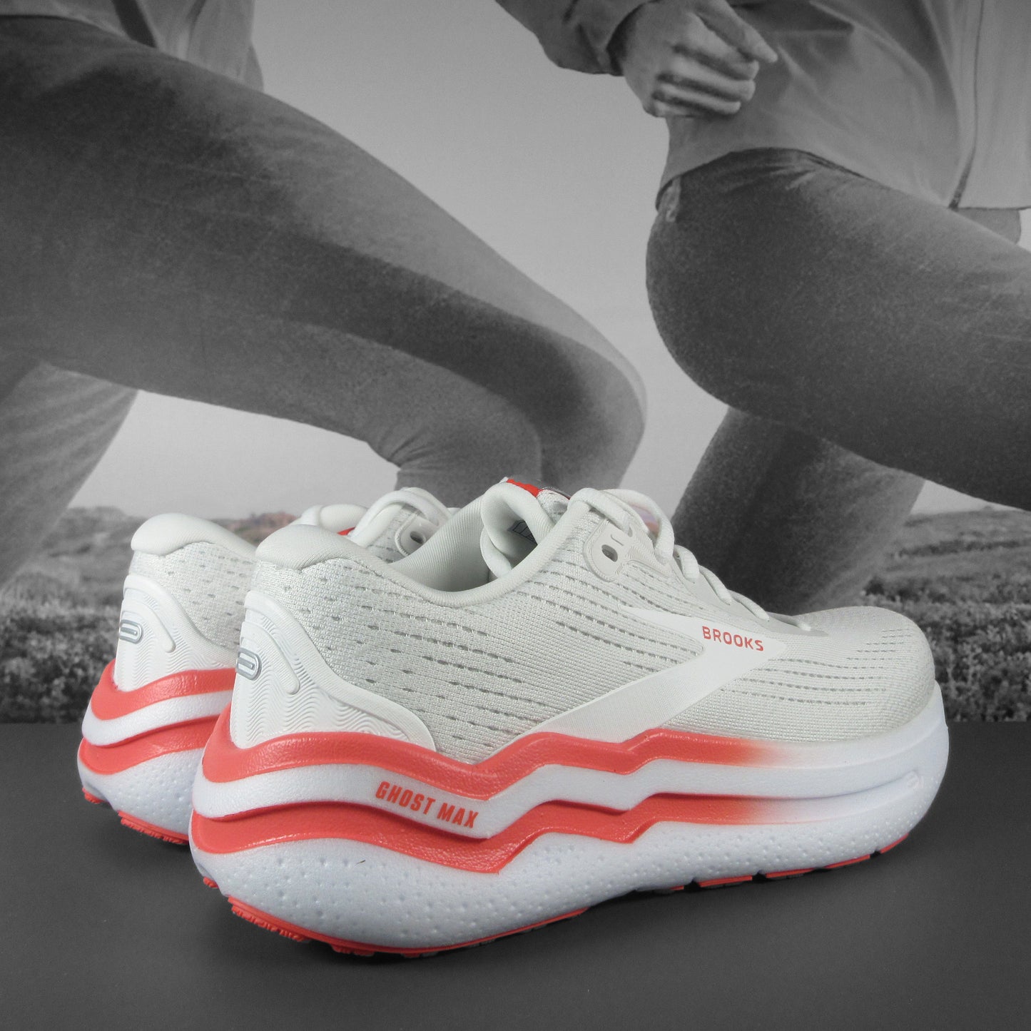 Brooks Ghost MAX 2 Womens - Durban Runner 4 / White/Hot Coral