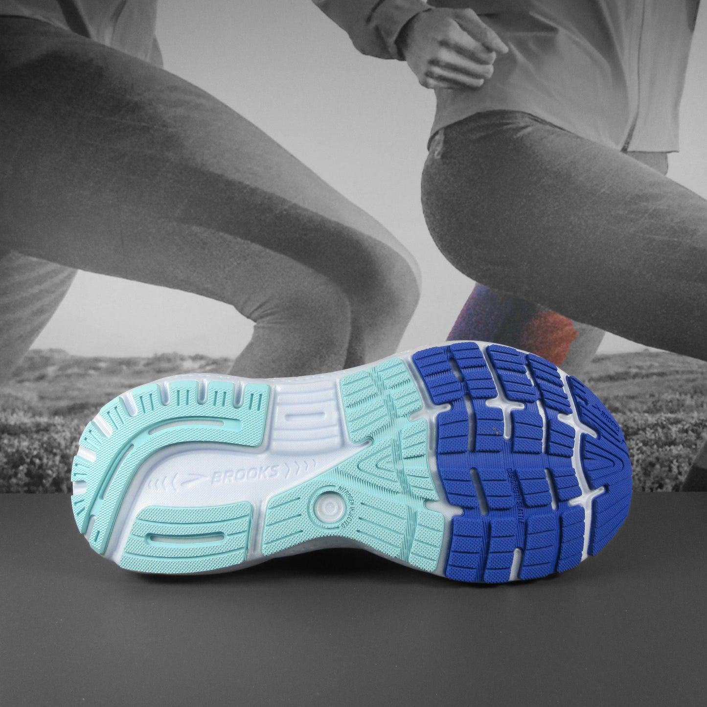 Brooks Ghost 16 Womens - Durban Runner 4 / WHITE/AMPARO BLUE/LIMPET SHELL