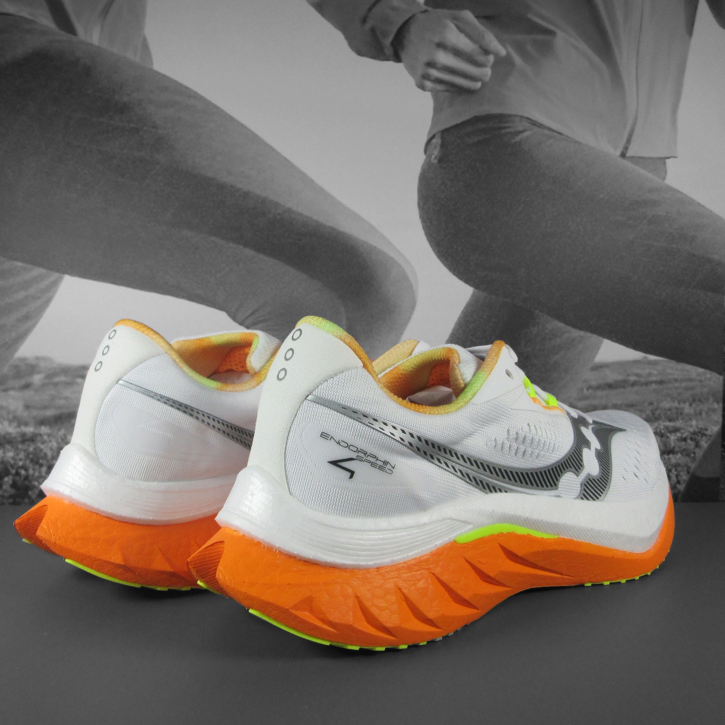 Saucony Endorphin Speed 4 Mens - Durban Runner 7.5 / WHT/PEEL
