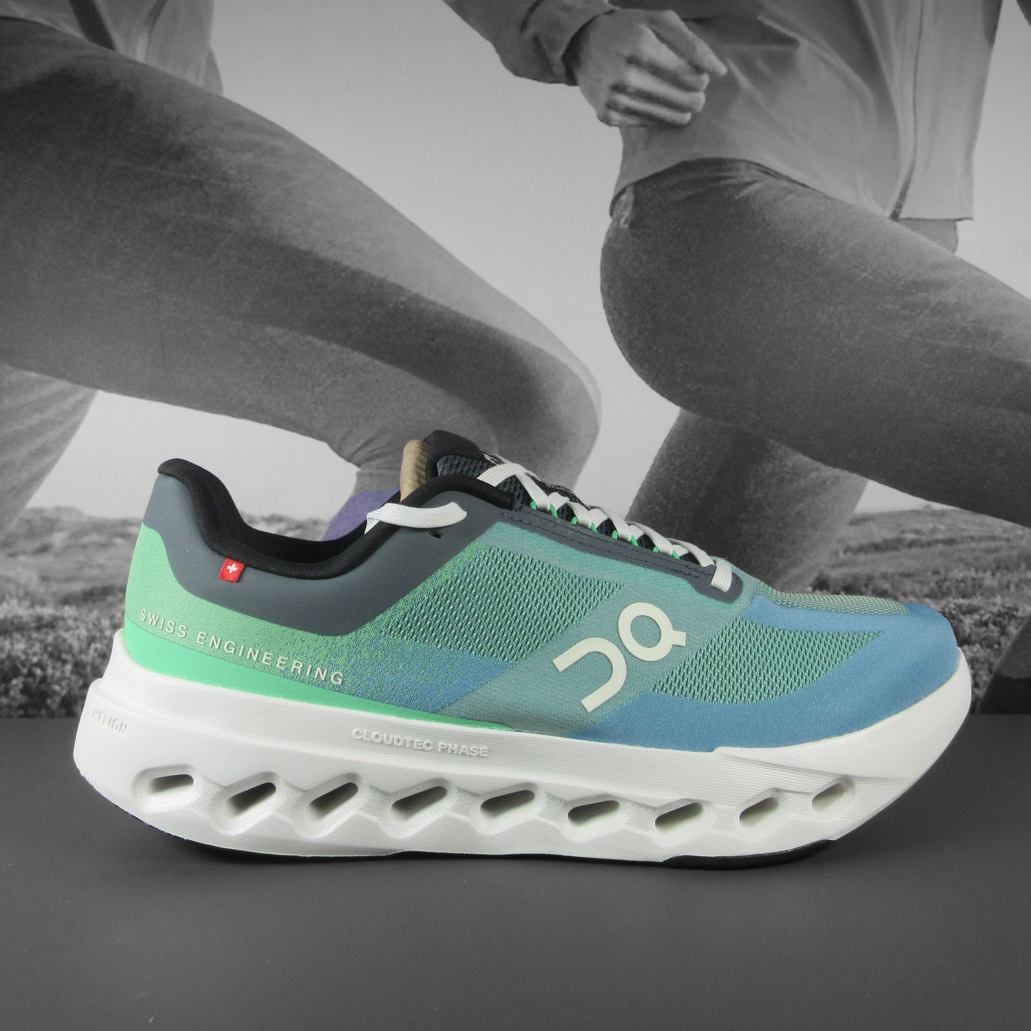 On Cloud Cloudsurfer Next Mens - Durban Runner 7.5 / HONEYDEW/IVORY