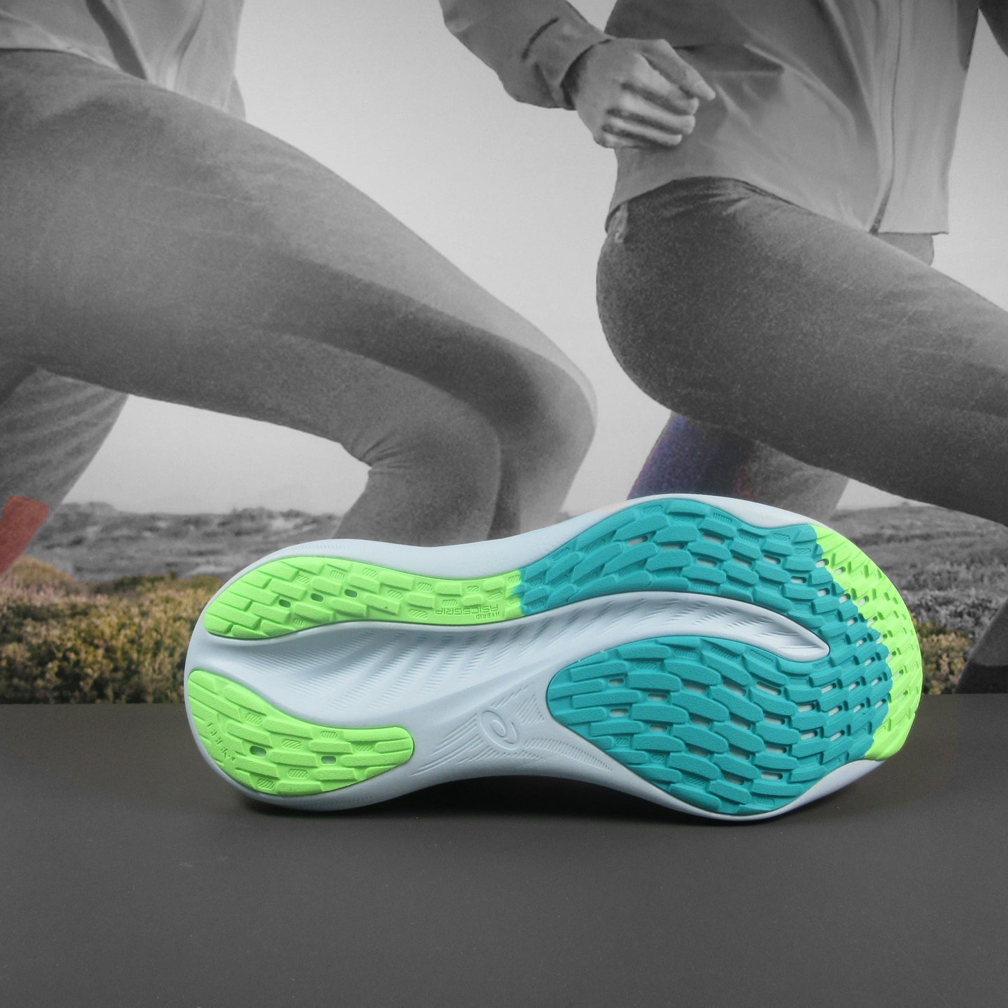 Asics Gel-Nimbus 26 Lite-Show Womens - Durban Runner 4.5 / Lite-Show/Illuminate Green