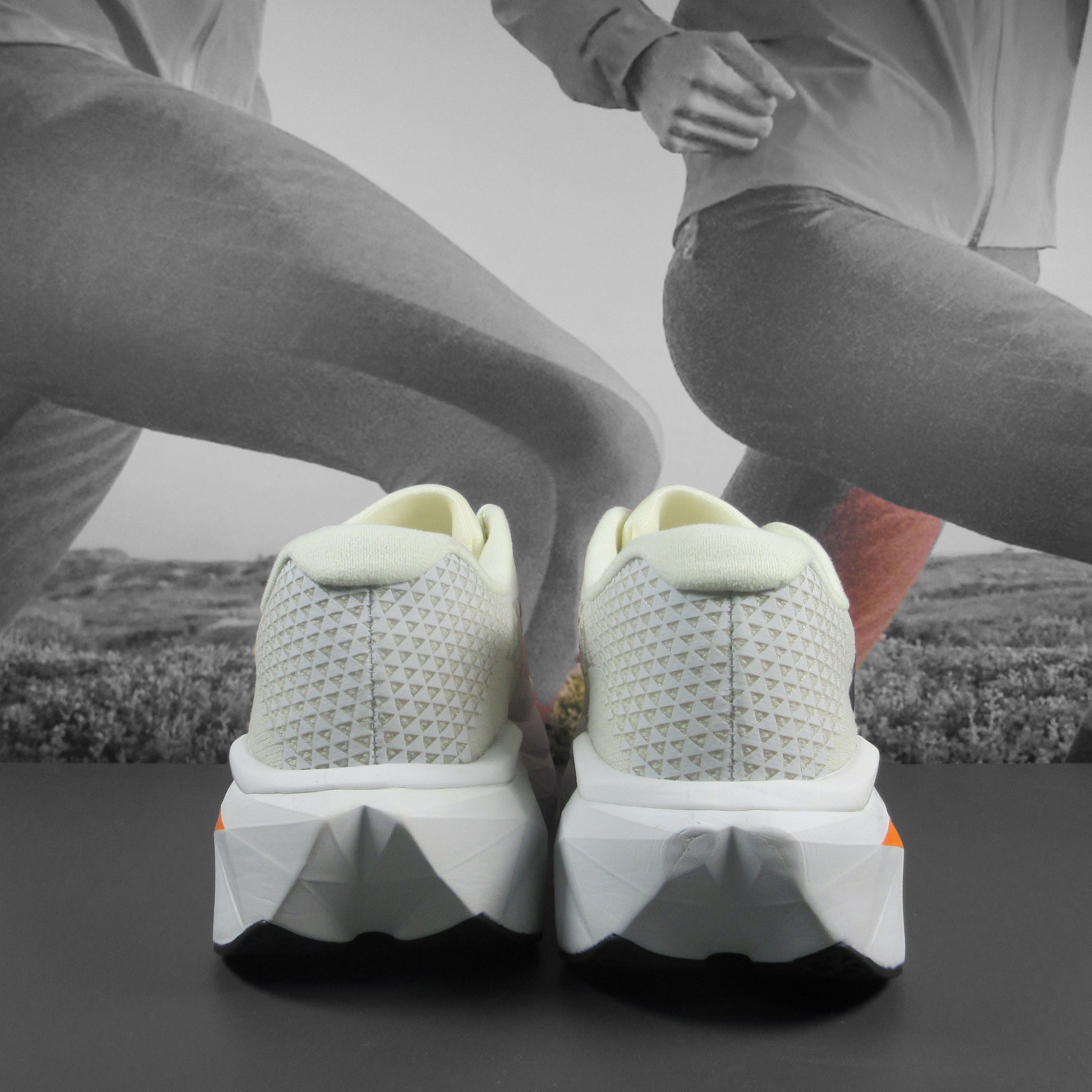 New Balance SuperComp Fuel Cell Trainer v3 Womens - Durban Runner 5 / White/Black/Orange