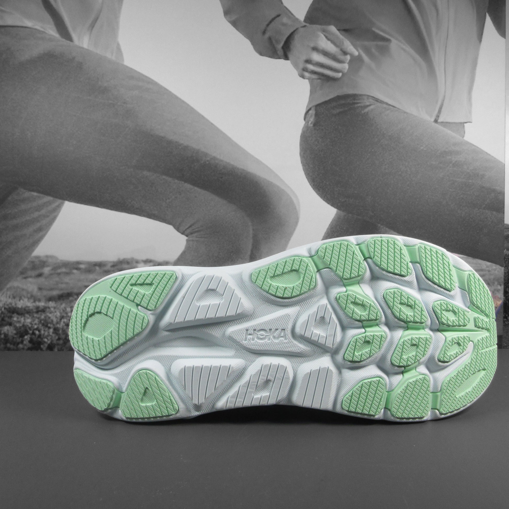 Hoka Clifton 10 Wide Men - Durban Runner 8 / HSK BLUE