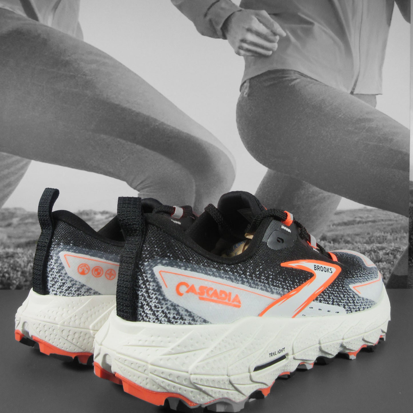 Brooks Cascadia 18 Mens