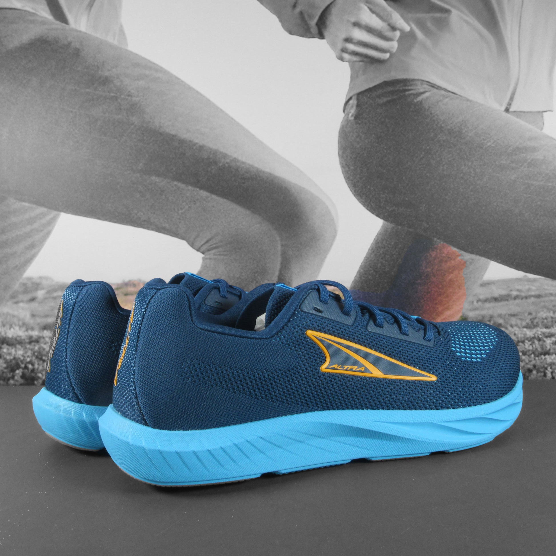 Altra Escalante 4 Mens - Durban Runner 7.5 / Navy