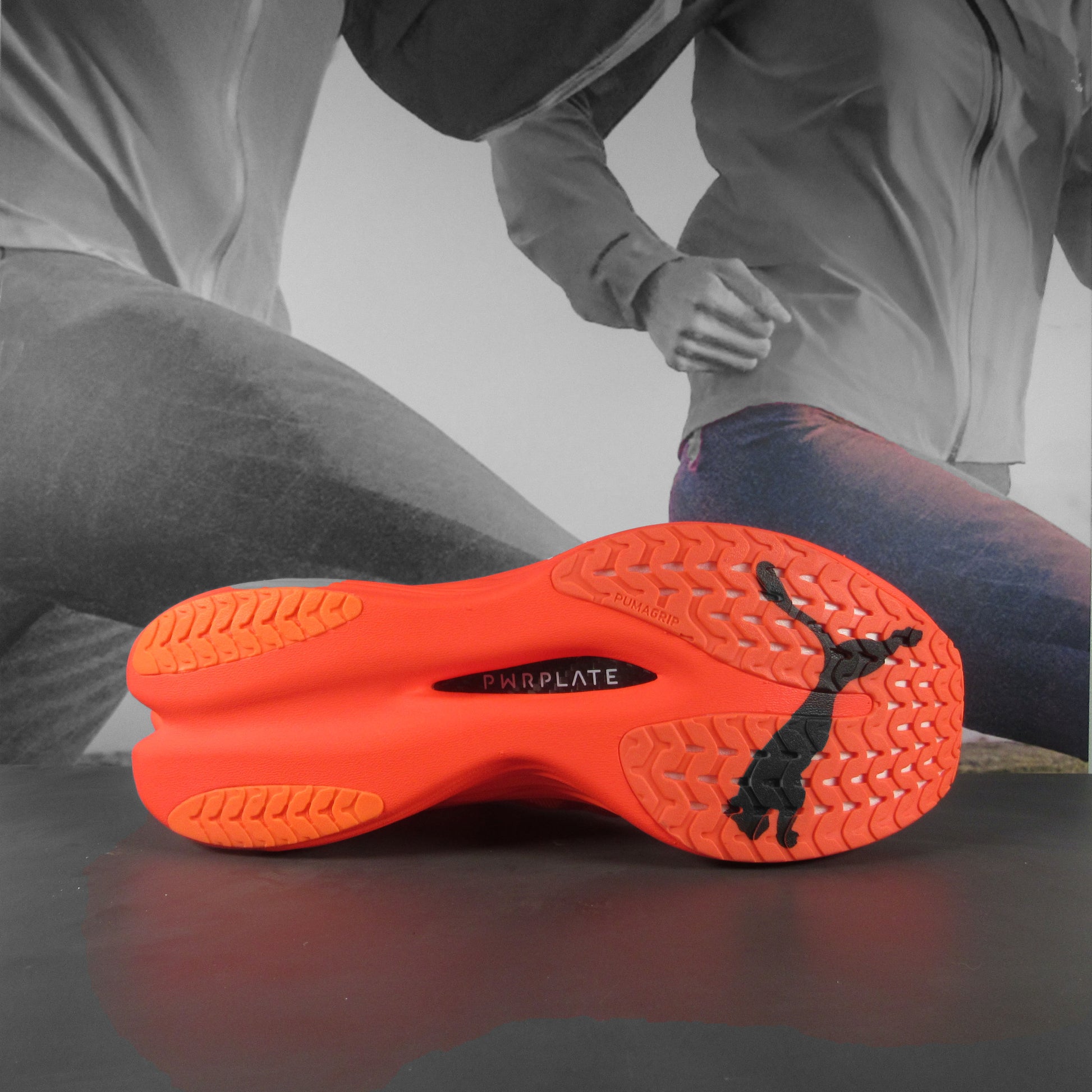 Puma Deviate Nitro Elite 3 Womens - Durban Runner 7 / Glowing Red/Puma Black