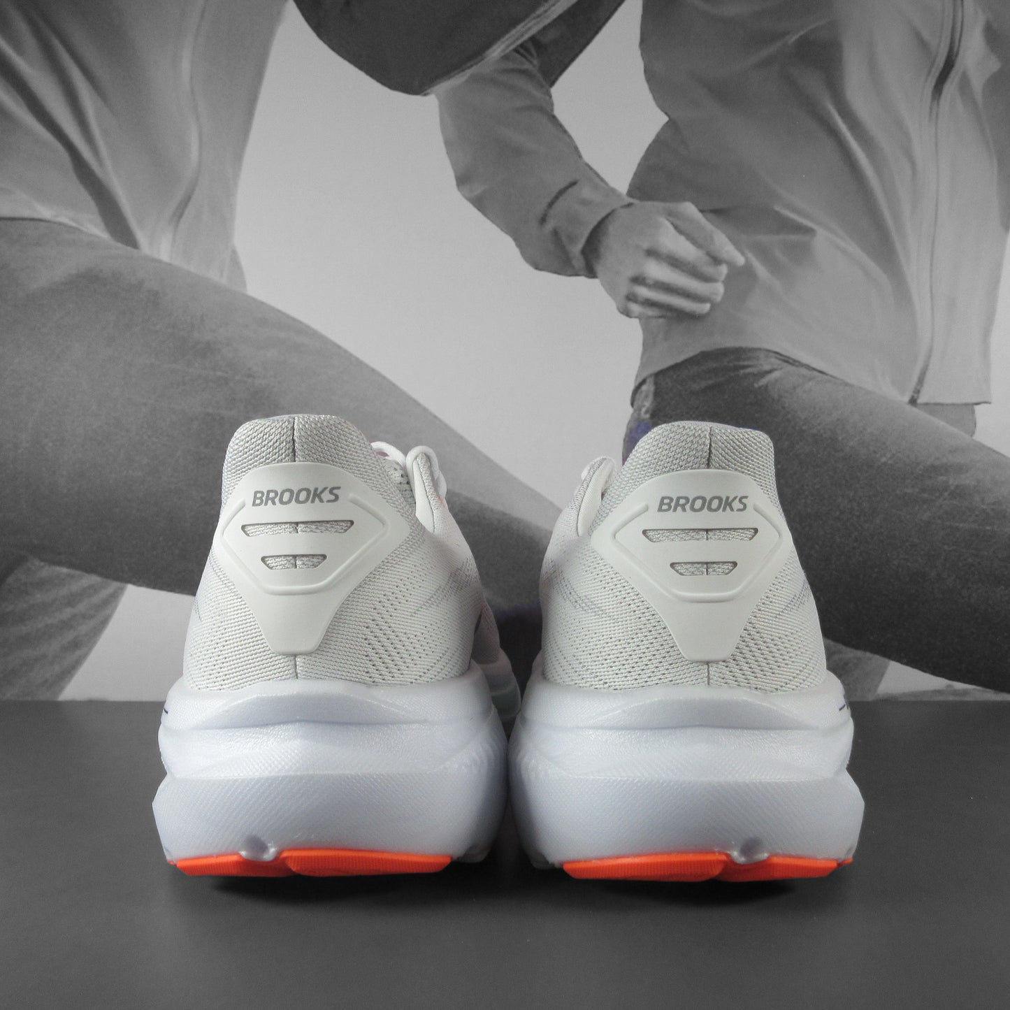 Brooks Ghost 17 Mens Running Shoe - Durban Runner 7.5 / WHITE/PINK CLAY