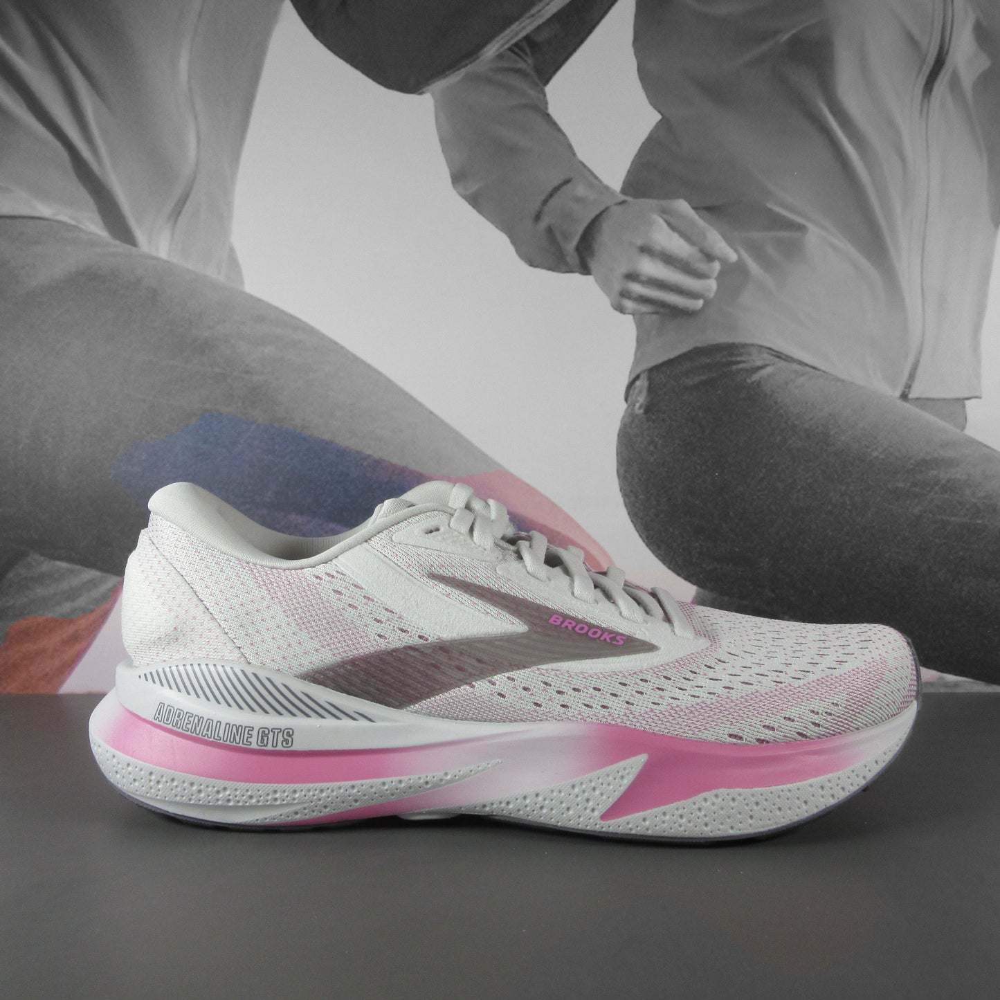 Brooks Adrenaline GTS 24 Womens Running Shoe - Durban Runner 4.5 / OYSTER/EXCALIBUR