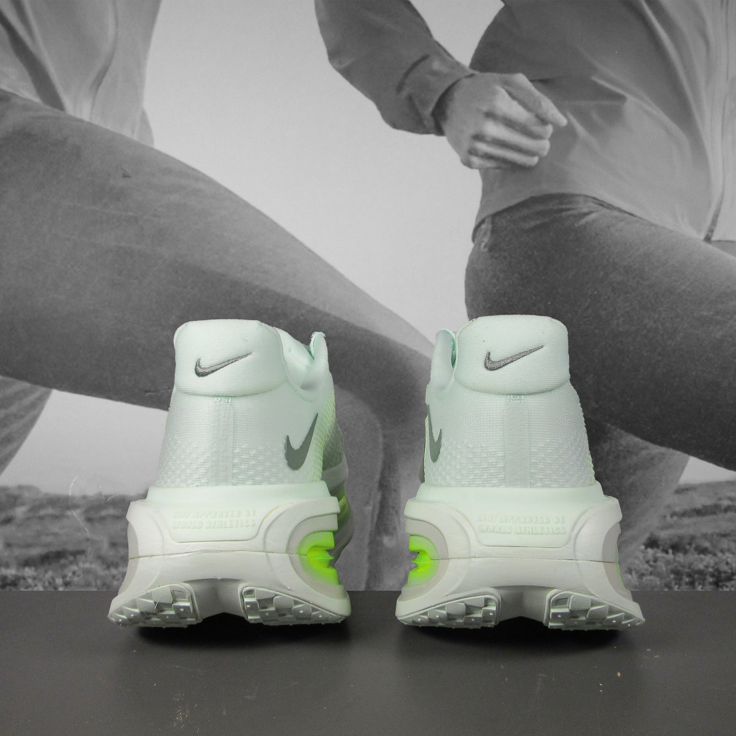 Nike Vomero Premium Mens Road Running Shoes - Durban Runner 8 / BARELY GREEN/CLAY GREEN