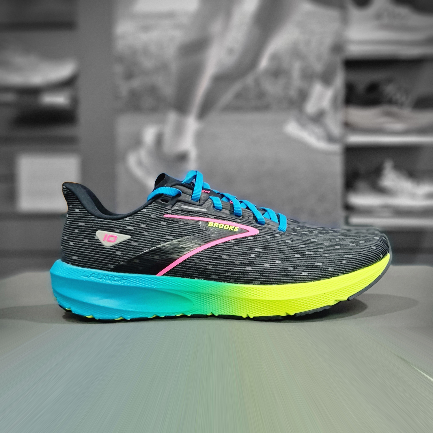 Brooks Launch 10 Mens - Durban Runner 8 / Black_Nightlife_Blue