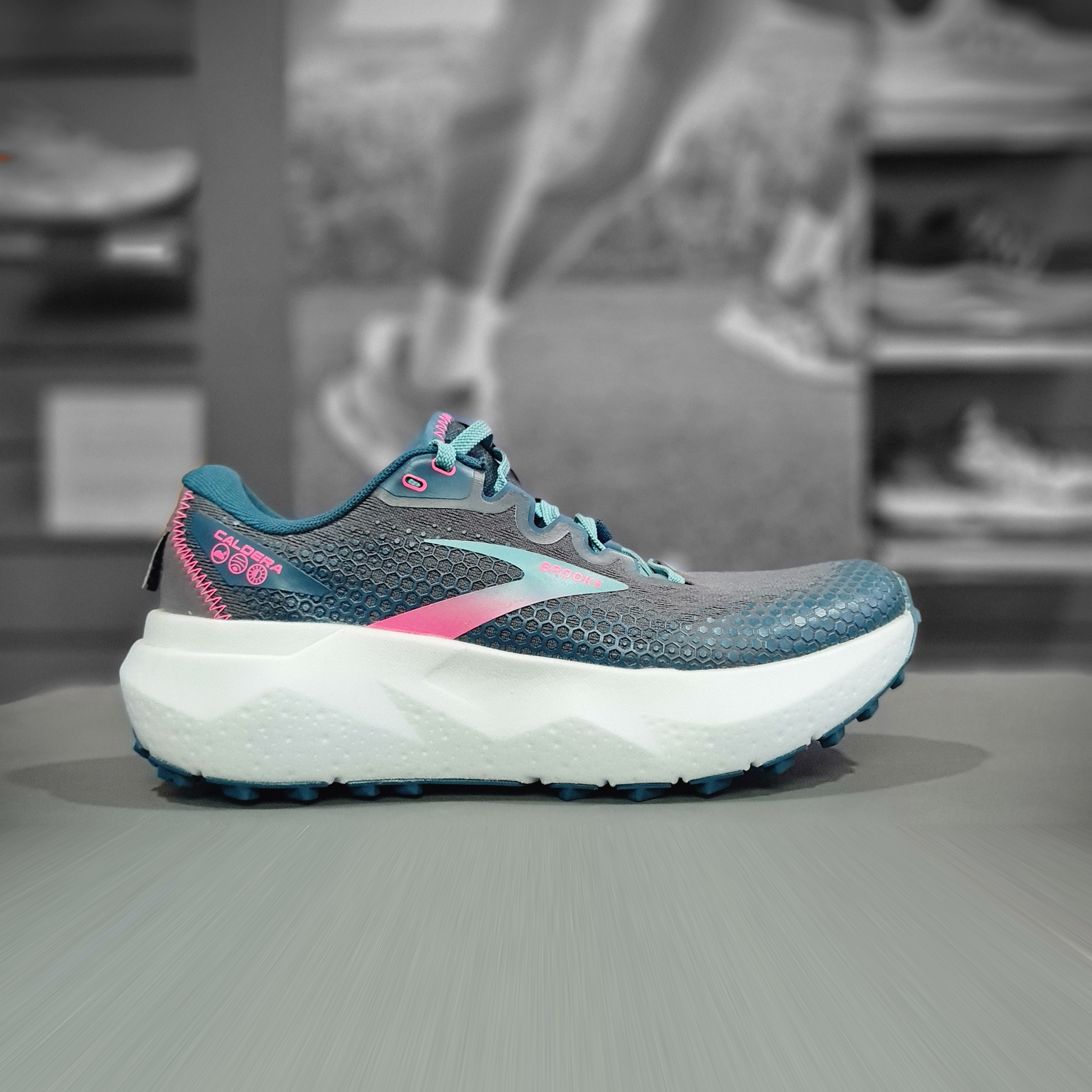 Brooks Caldera 6 Womens - Durban Runner