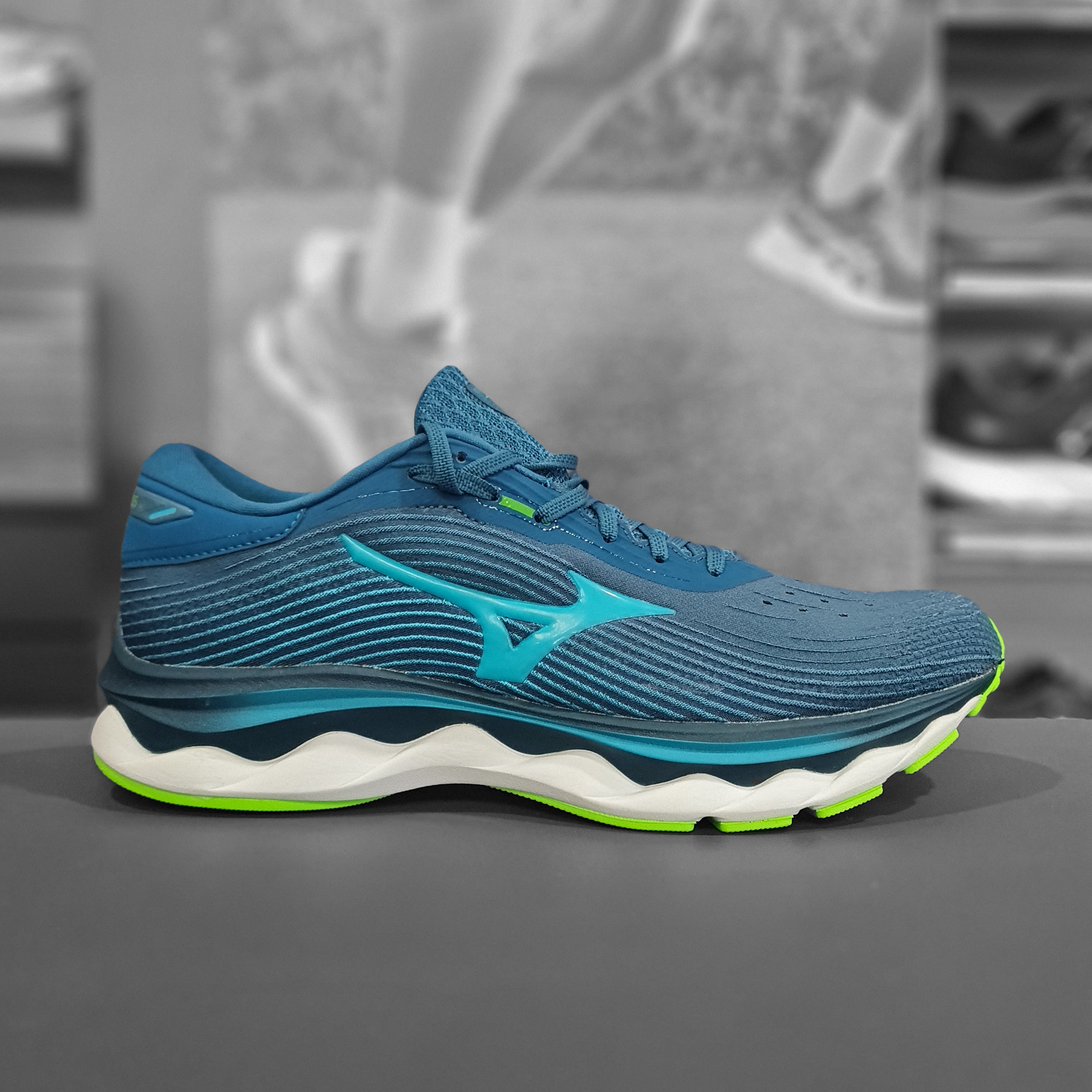 Mizuno Wavesky 5 Mens - Durban Runner