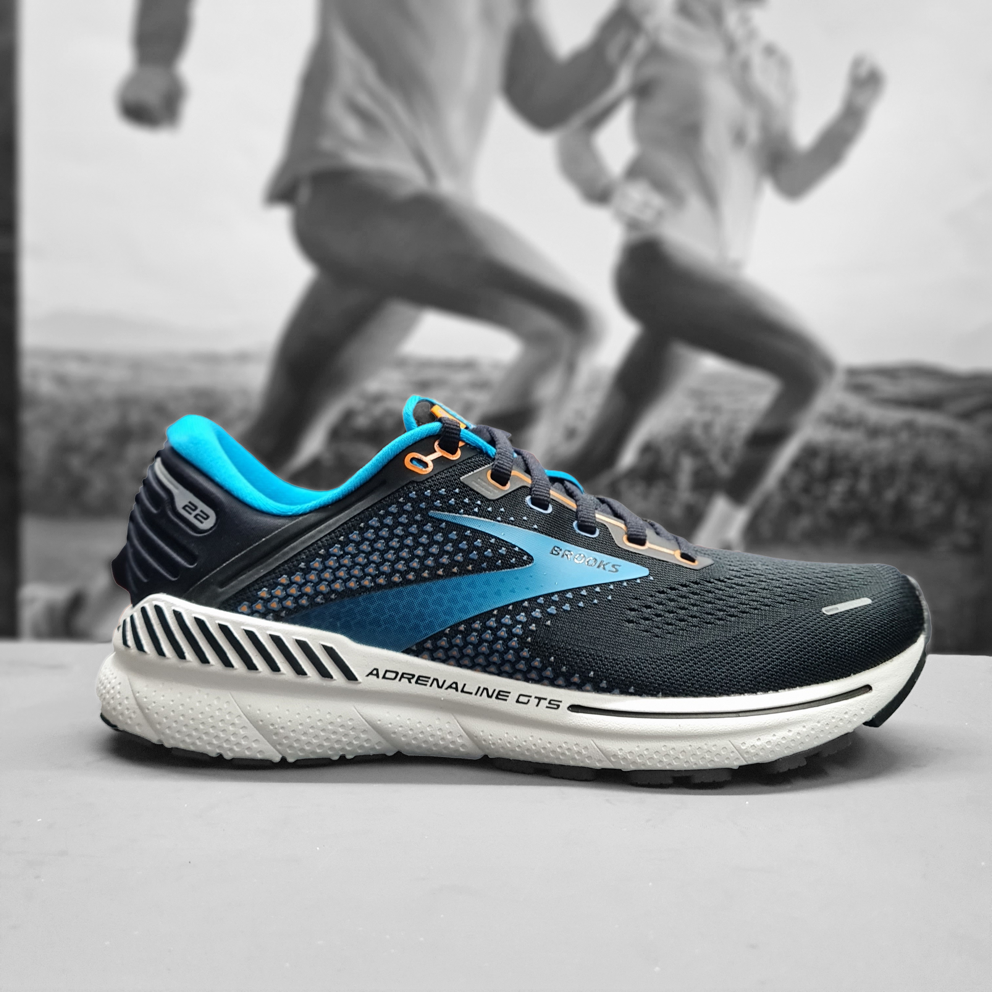 Brooks Adrenaline GTS 22 Mens - Durban Runner