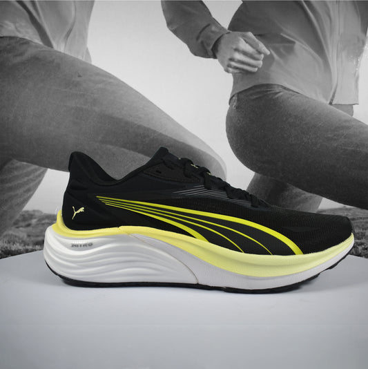 Puma Electrify NITRO 4 Mens Road Running - Durban Runner 7.5 / Black-Apple Sprit