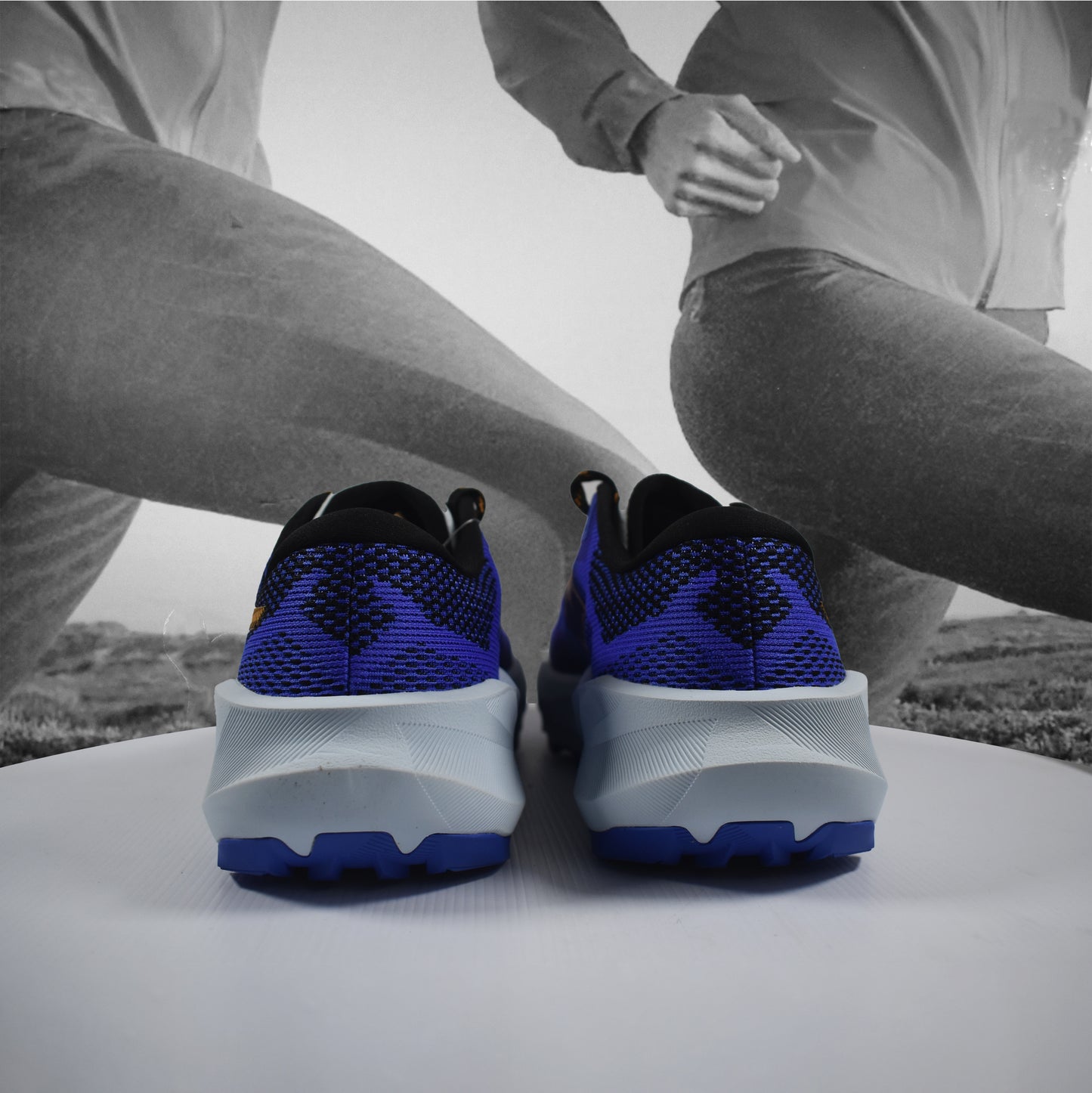 Asics Trabuco 14 Mens Trail Running - Durban Runner 7.5 / cobalburst/sandstorm