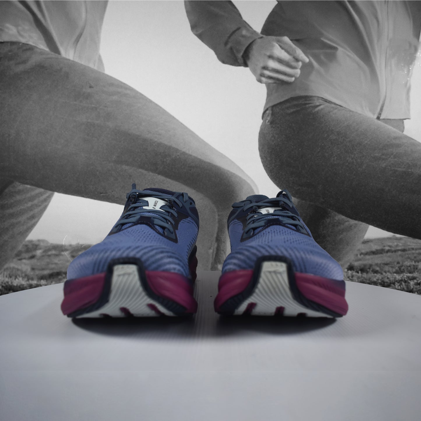 Altra Torin 8 Womens - Durban Runner 4 / Dark Blue